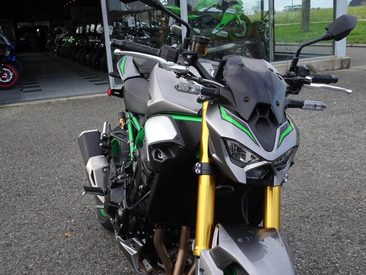 KAWASAKI Z 900 SE - 7