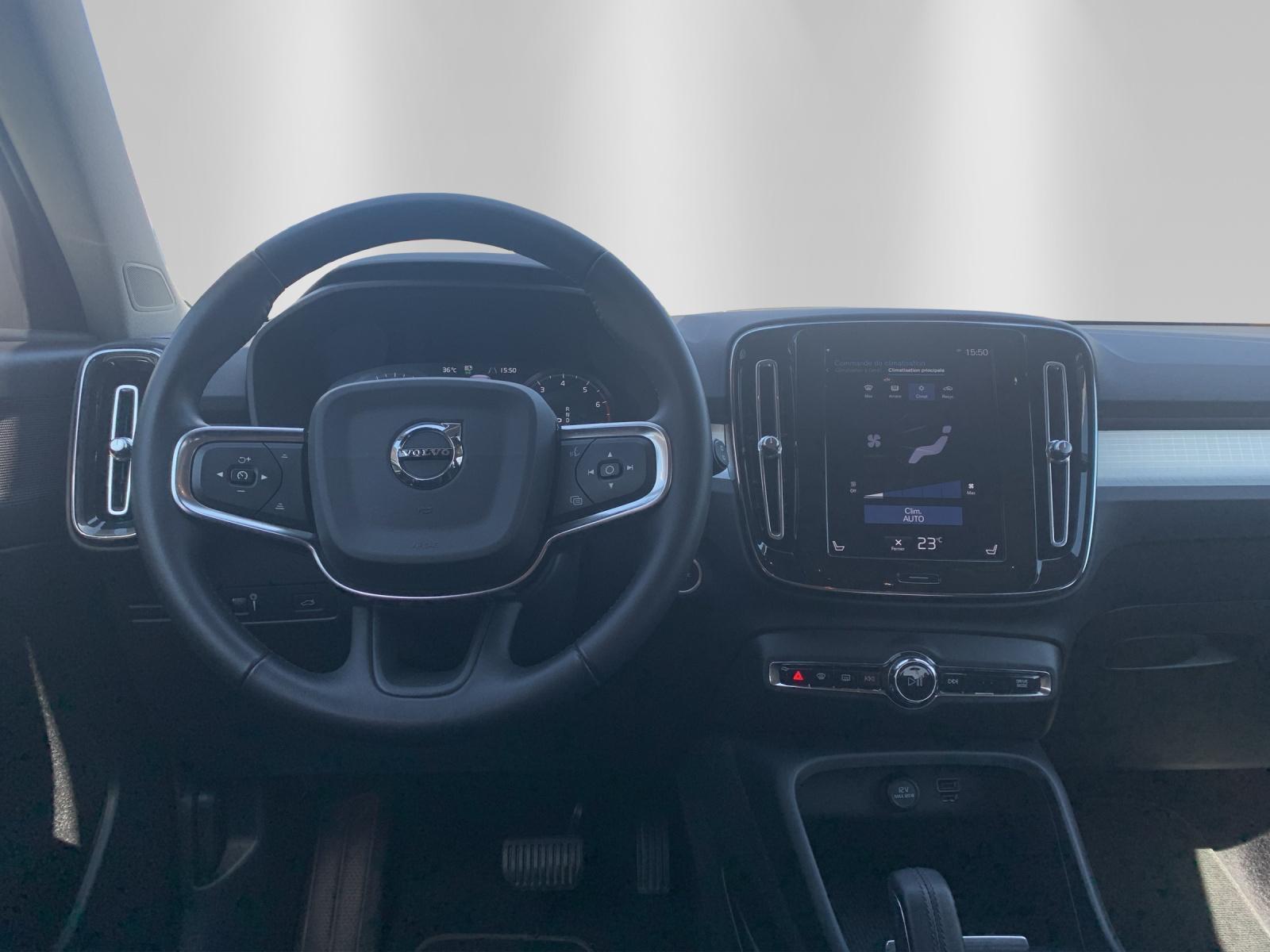 VOLVO XC40 1.5 T3 XCITE - 10