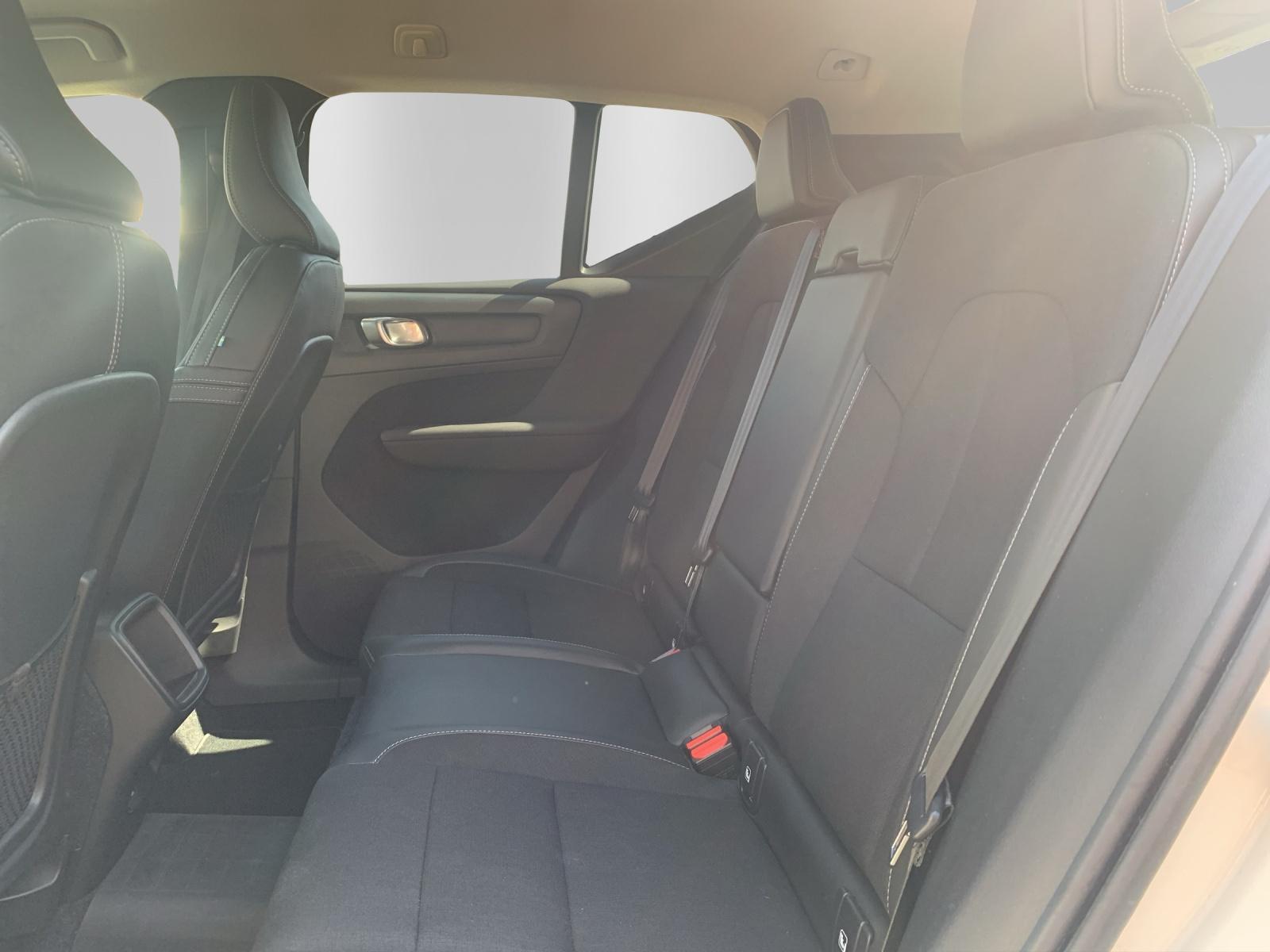 VOLVO XC40 1.5 T3 XCITE - 11