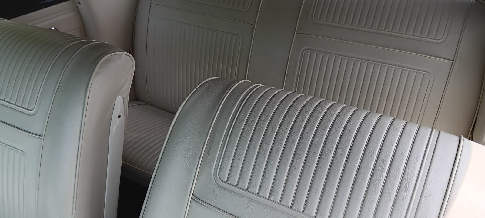 CHEVROLET Corvair Turbo - 9