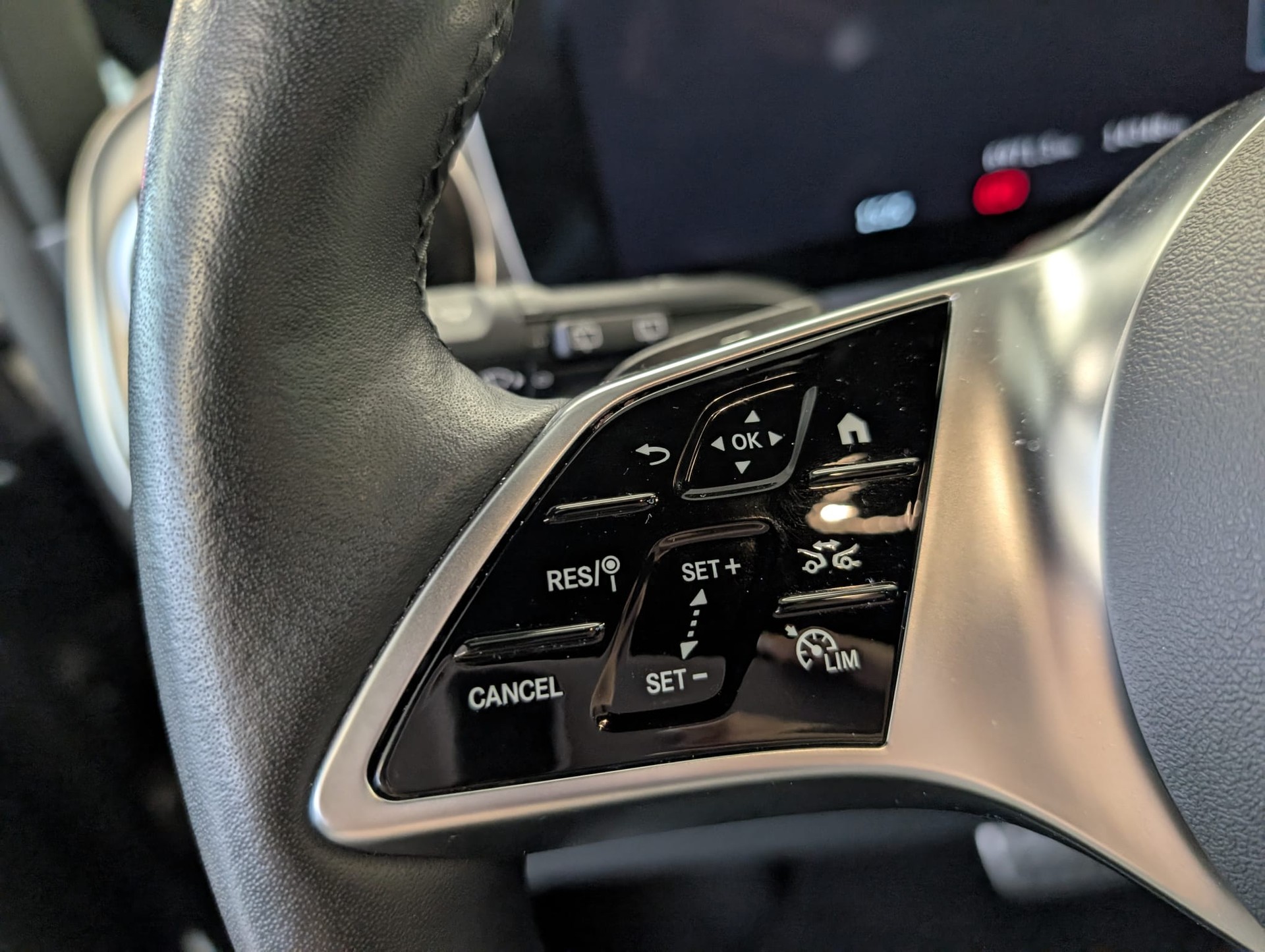 MERCEDES-BENZ V 300 d lang Exclusive 4Matic 9G-Tronic - 10