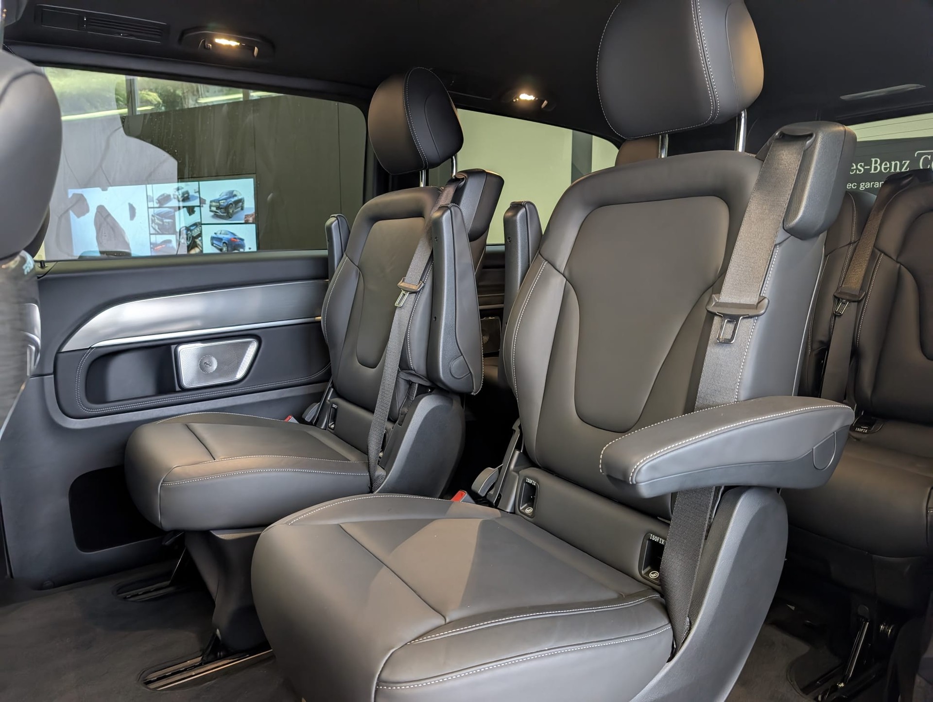 MERCEDES-BENZ V 300 d lang Exclusive 4Matic 9G-Tronic - 17