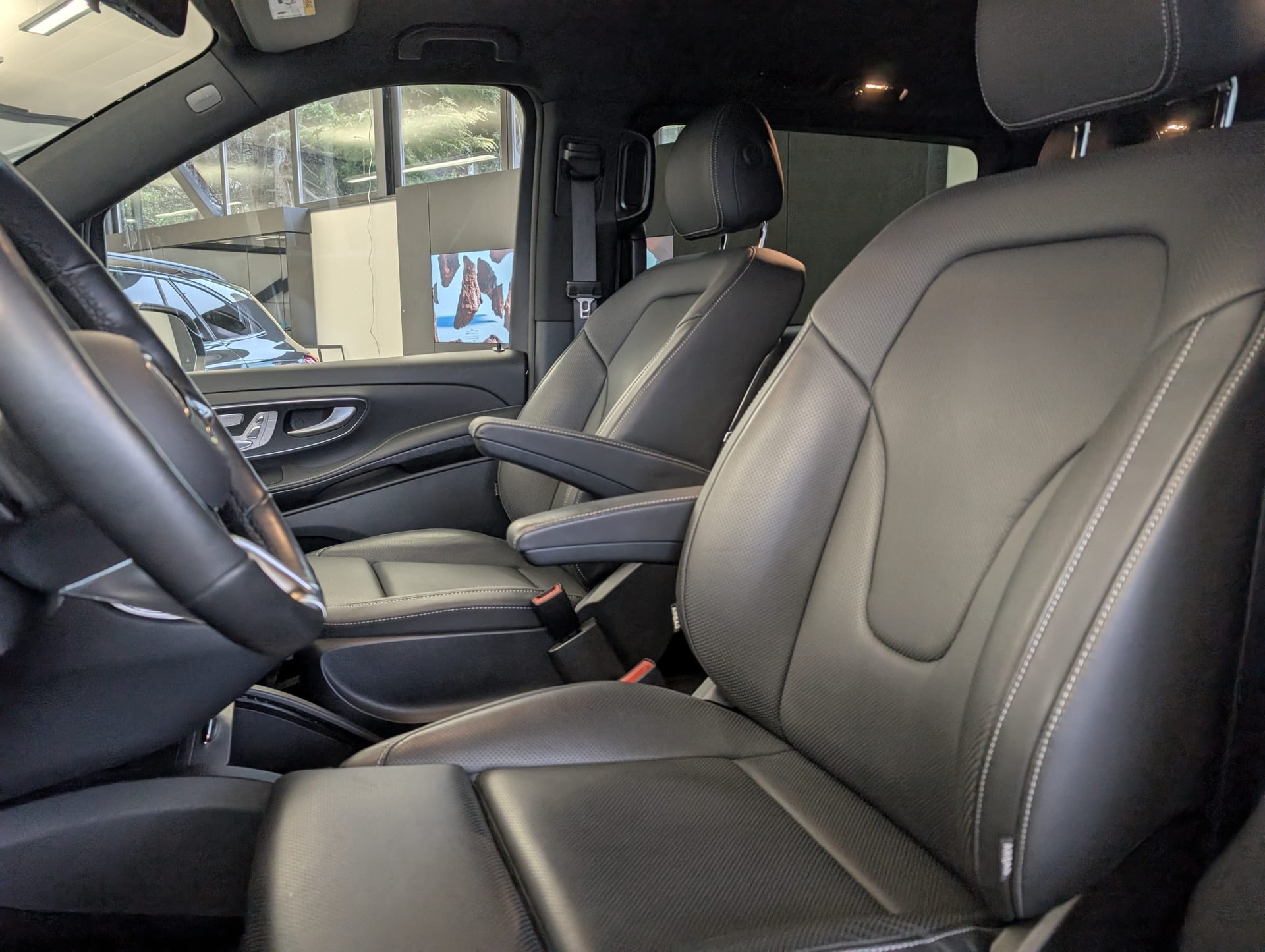 MERCEDES-BENZ V 300 d lang Exclusive 4Matic 9G-Tronic - 16