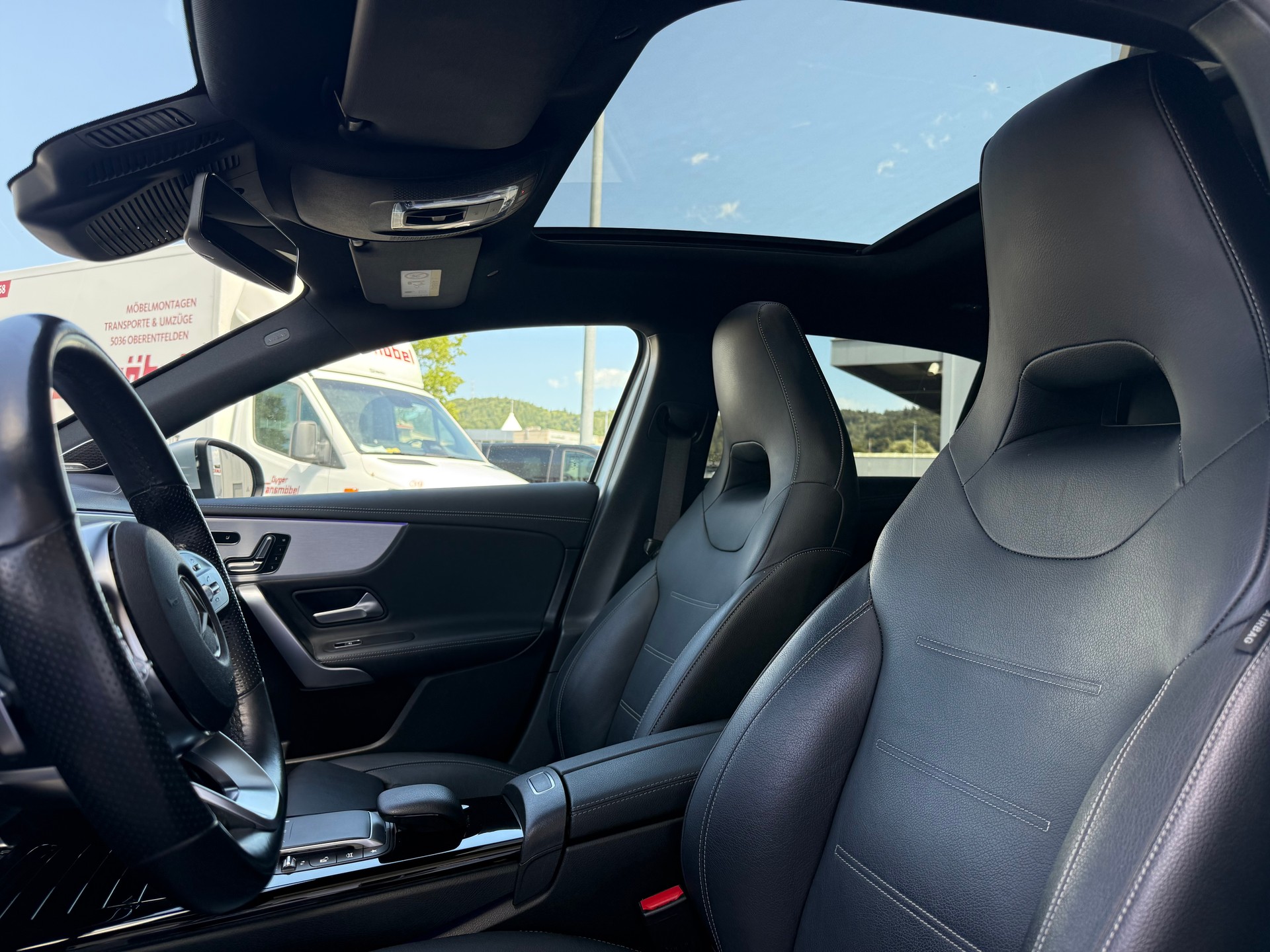 MERCEDES-BENZ A 250 AMG Line 4Matic 7G-DCT - 5