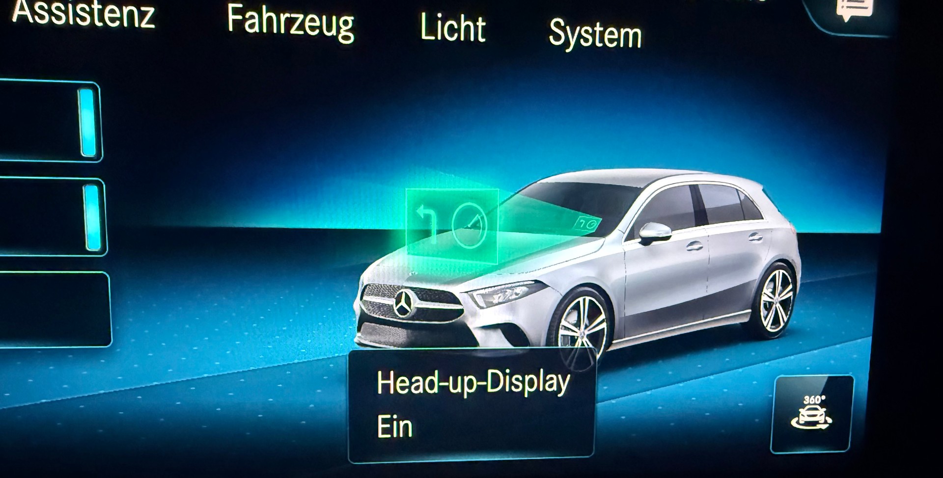 MERCEDES-BENZ A 250 AMG Line 4Matic 7G-DCT - 14