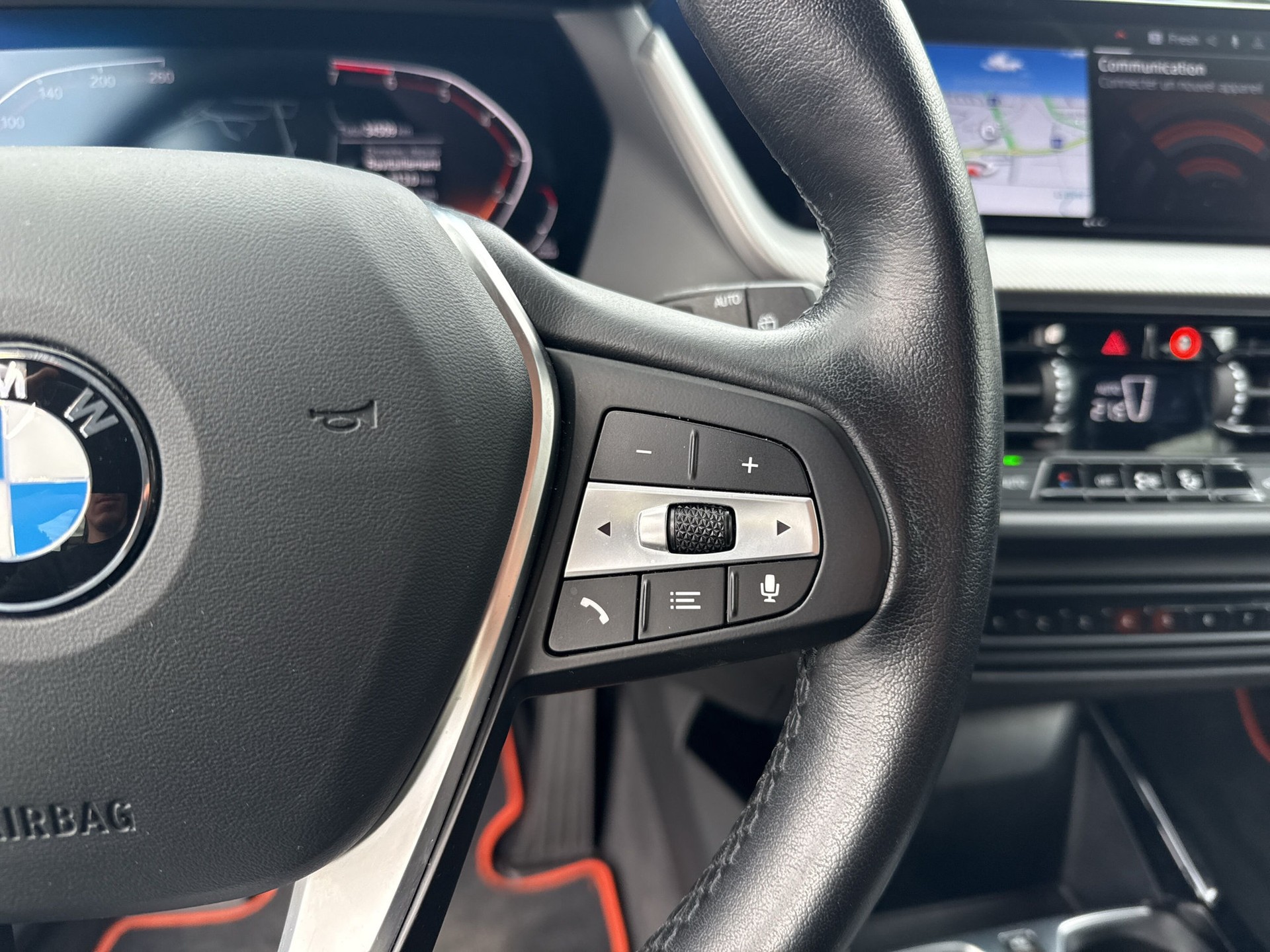 BMW 118i Sport Line Steptronic - 16