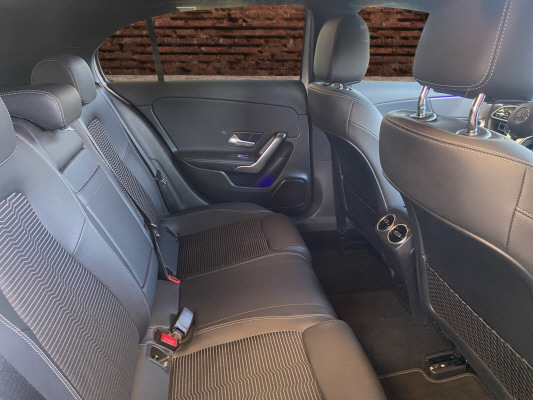 MERCEDES-BENZ A 180 d Night Star - 12