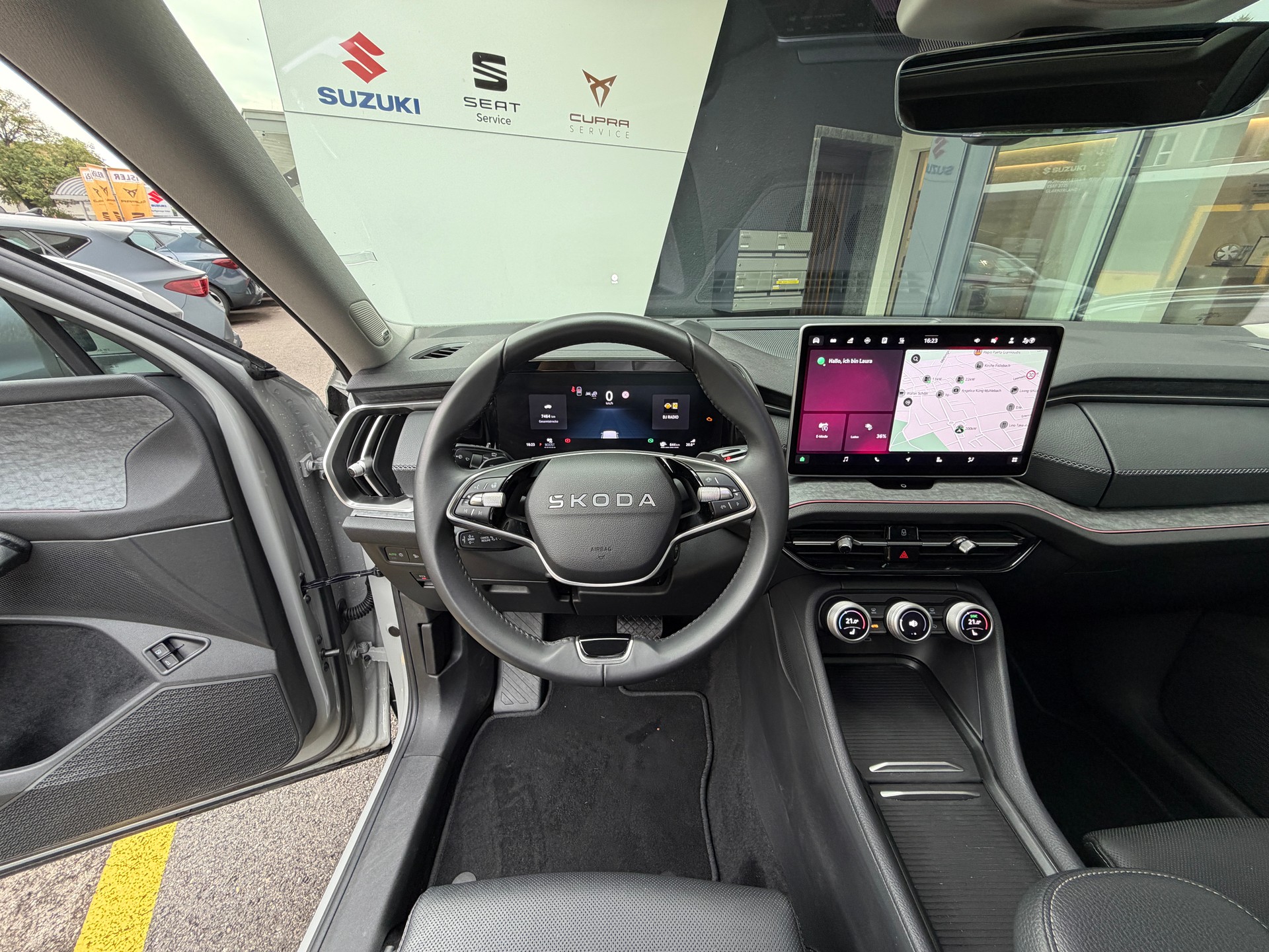 SKODA Kodiaq 1.5 TSI PHEV Dynamic - 13