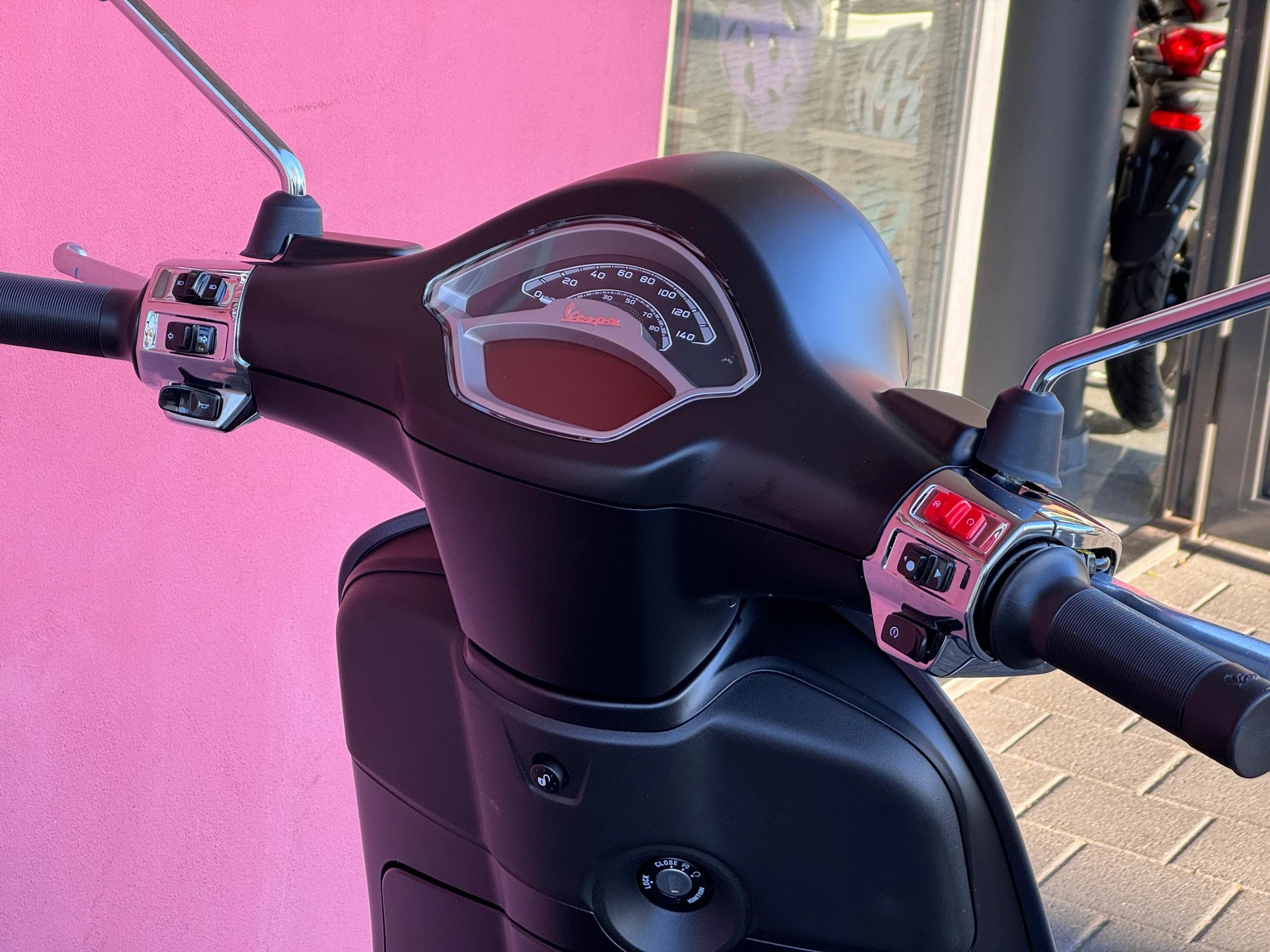 PIAGGIO Vespa 125 Primavera Sport ABS - 9