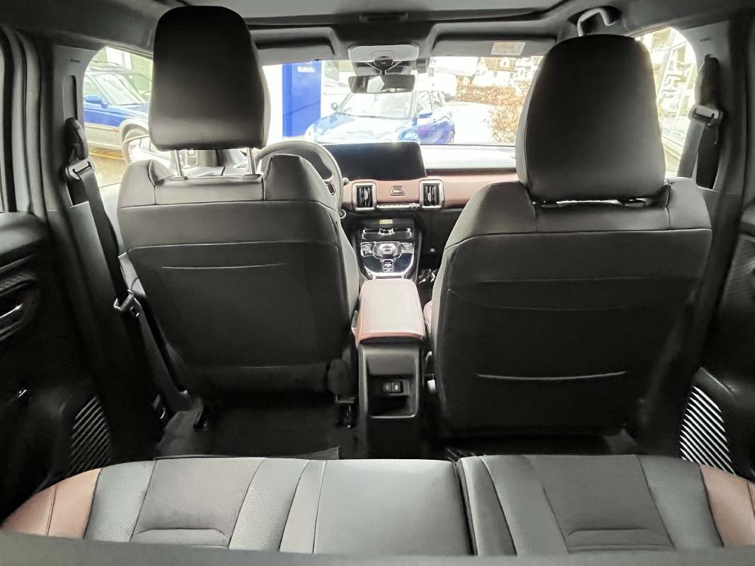 SUZUKI e Vitara Compact Top 4x4 - 6