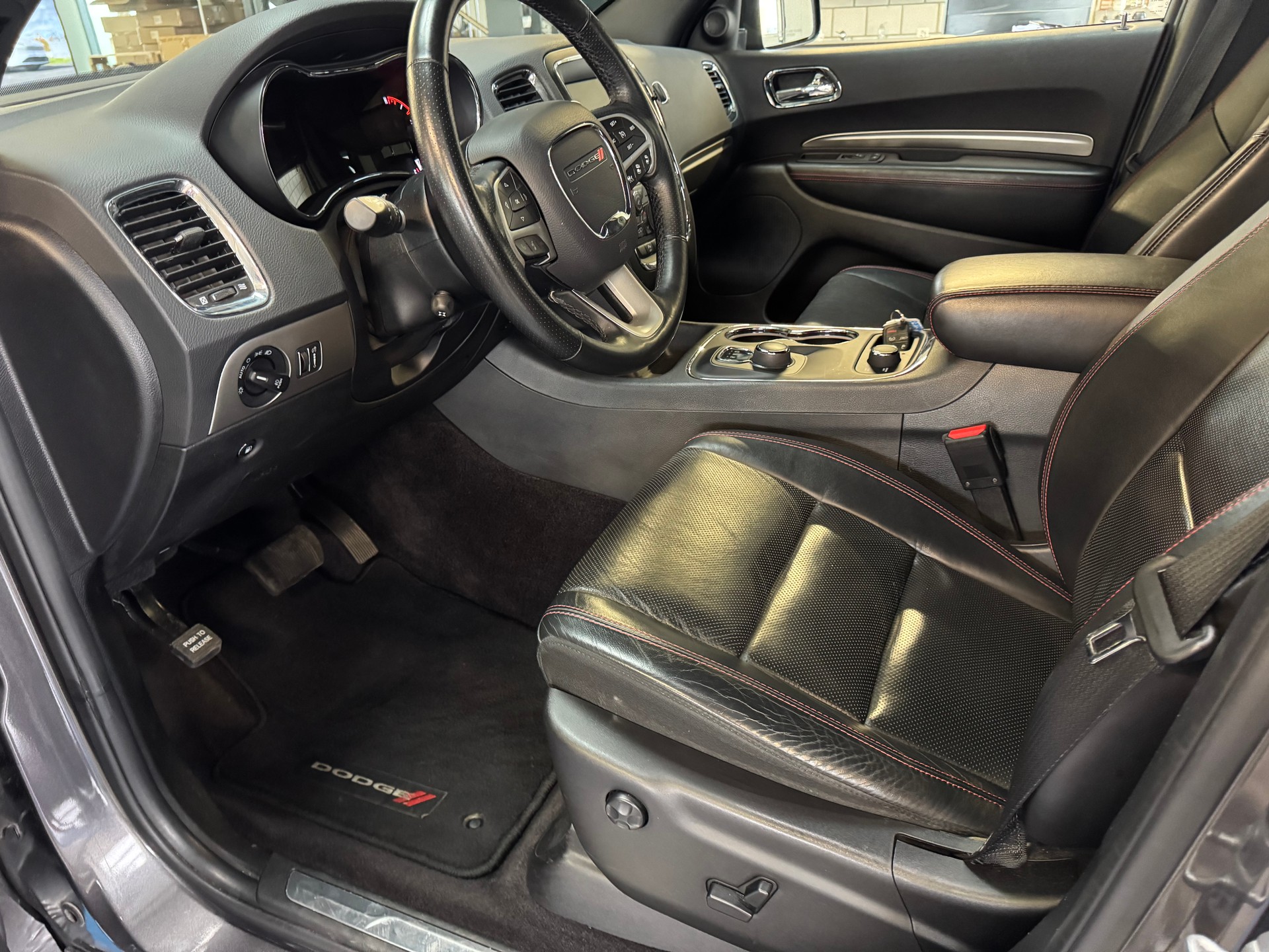 DODGE Durango R / T - 8