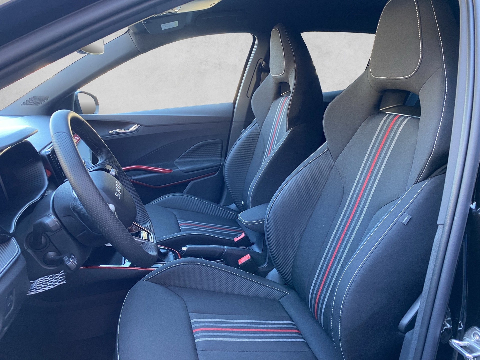 SKODA Fabia 1.0 TSI Monte Carlo DSG - 9