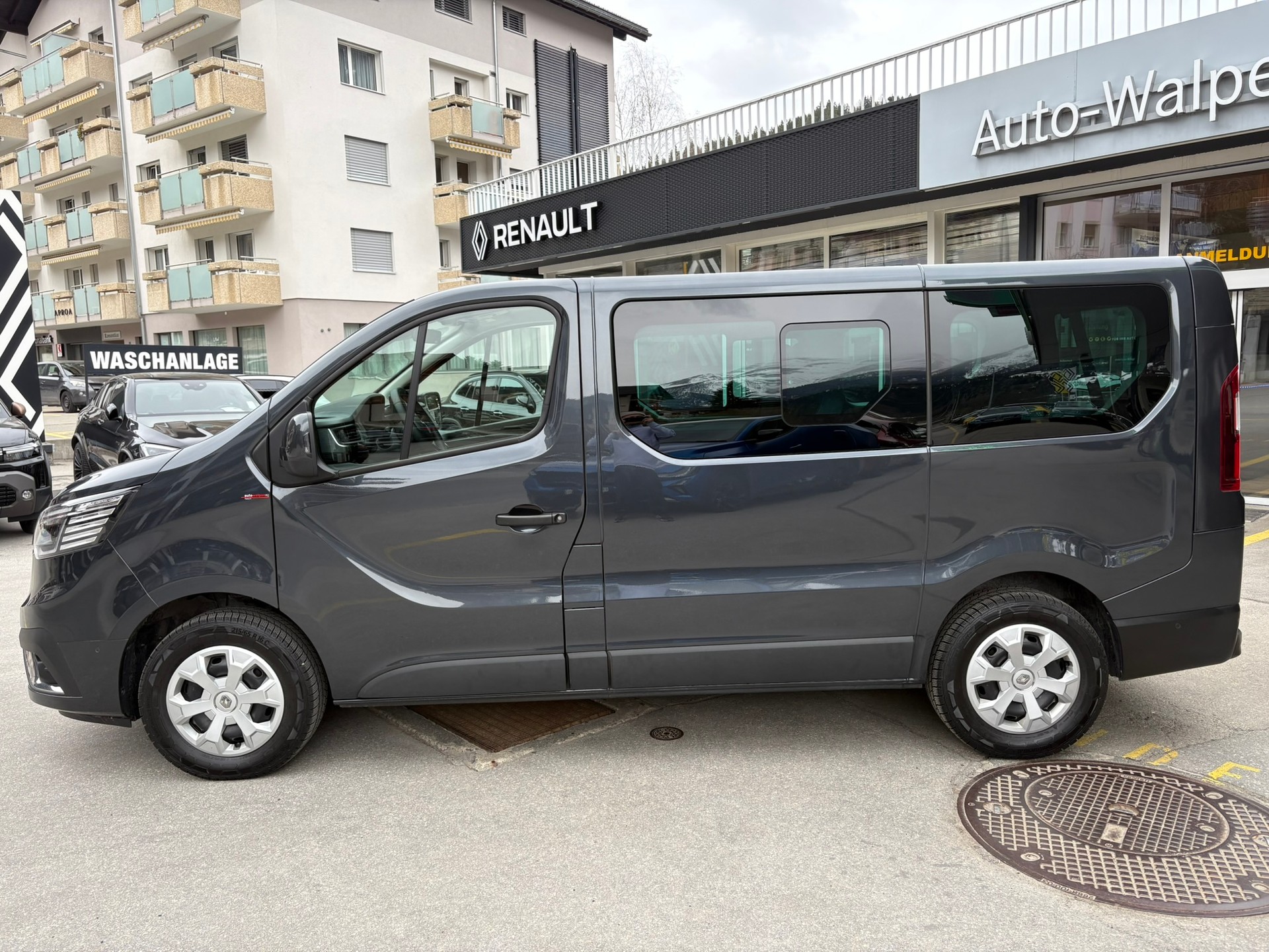 RENAULT Trafic 170 Passanger Techno EDC - 6