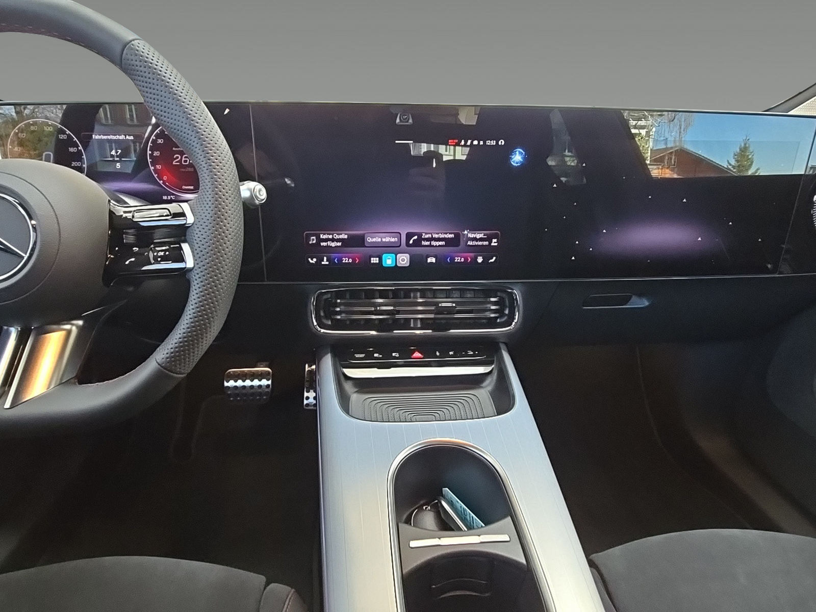 MERCEDES-BENZ CLA 350 4Matic with EQ Technologie - 11