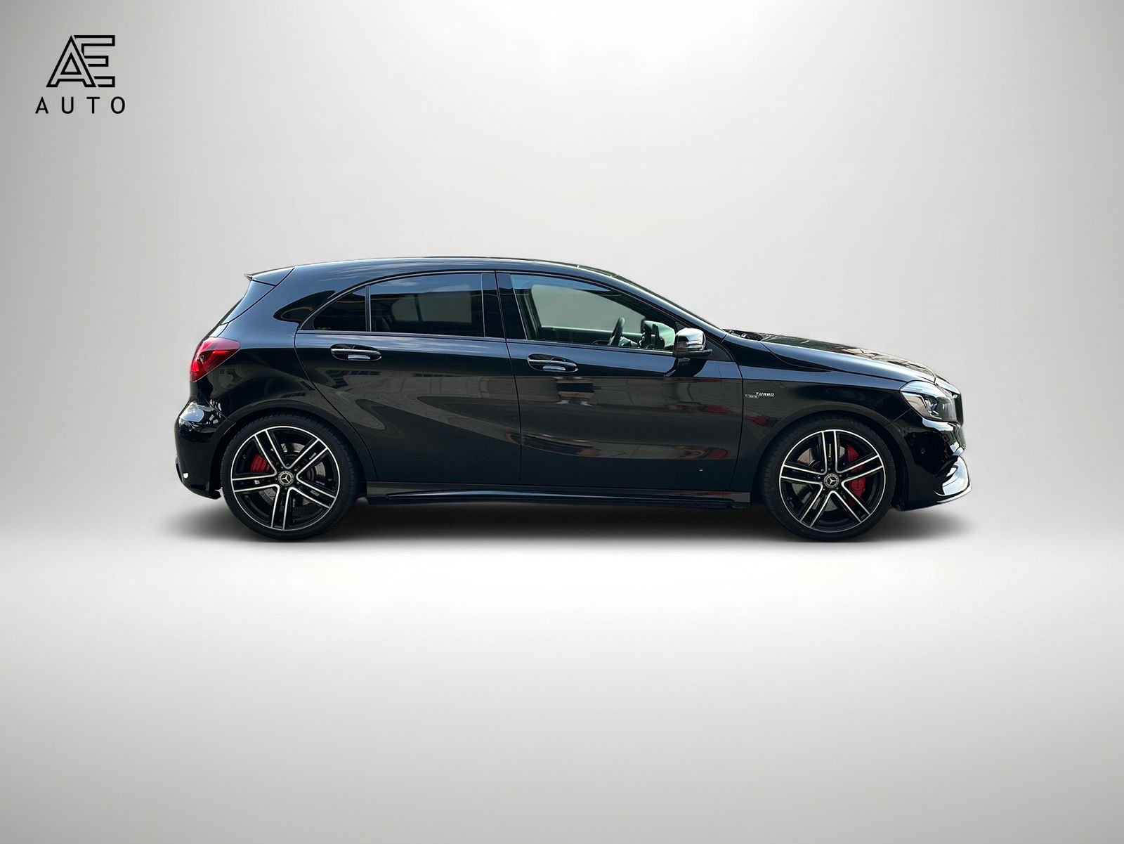 MERCEDES-BENZ A 45 AMG 4Matic Speedshift 7G-DCT - 8