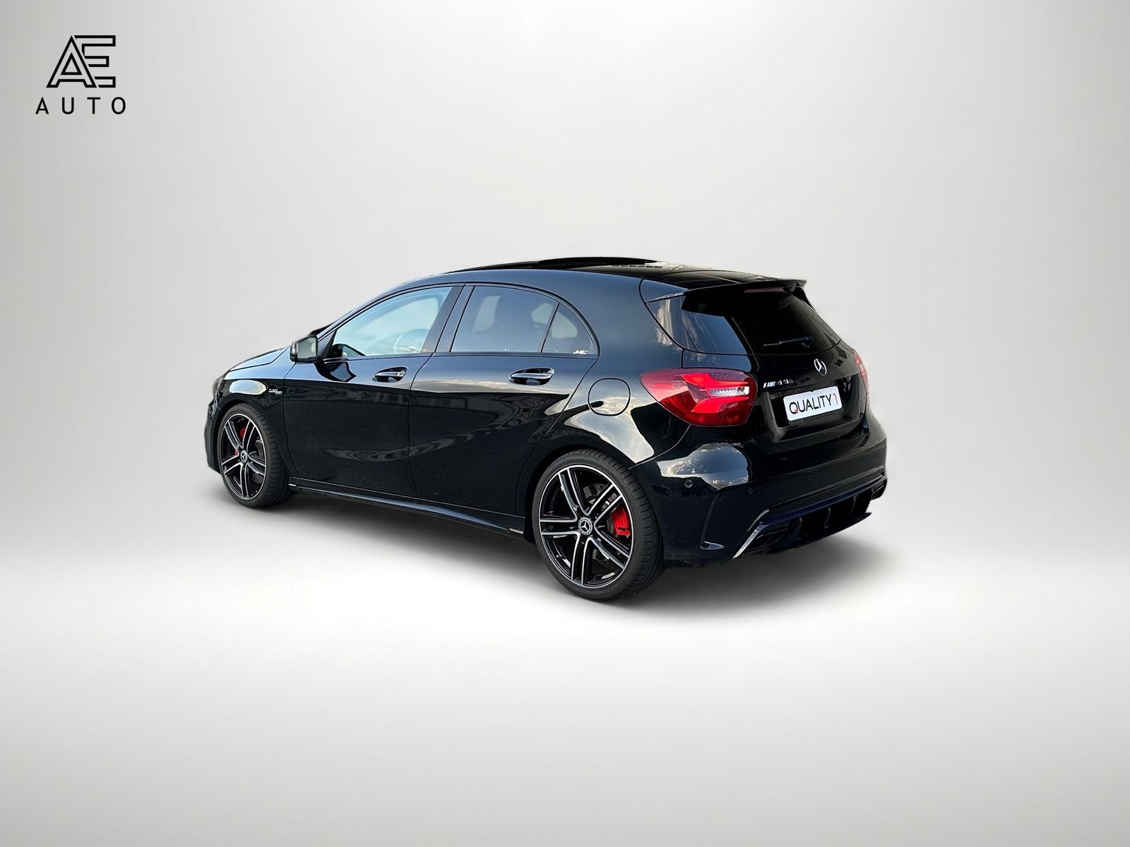 MERCEDES-BENZ A 45 AMG 4Matic Speedshift 7G-DCT - 5