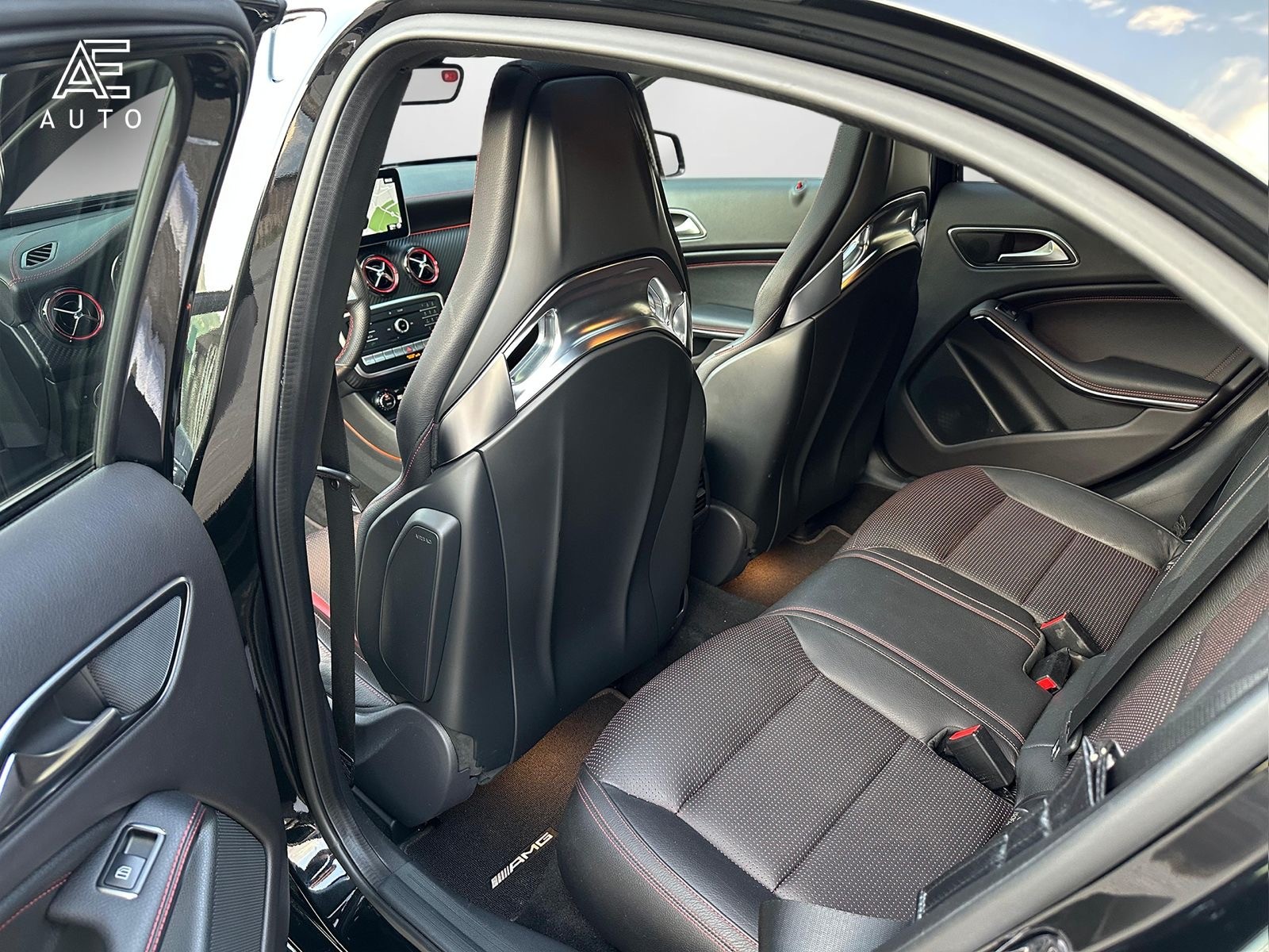 MERCEDES-BENZ A 45 AMG 4Matic Speedshift 7G-DCT - 10