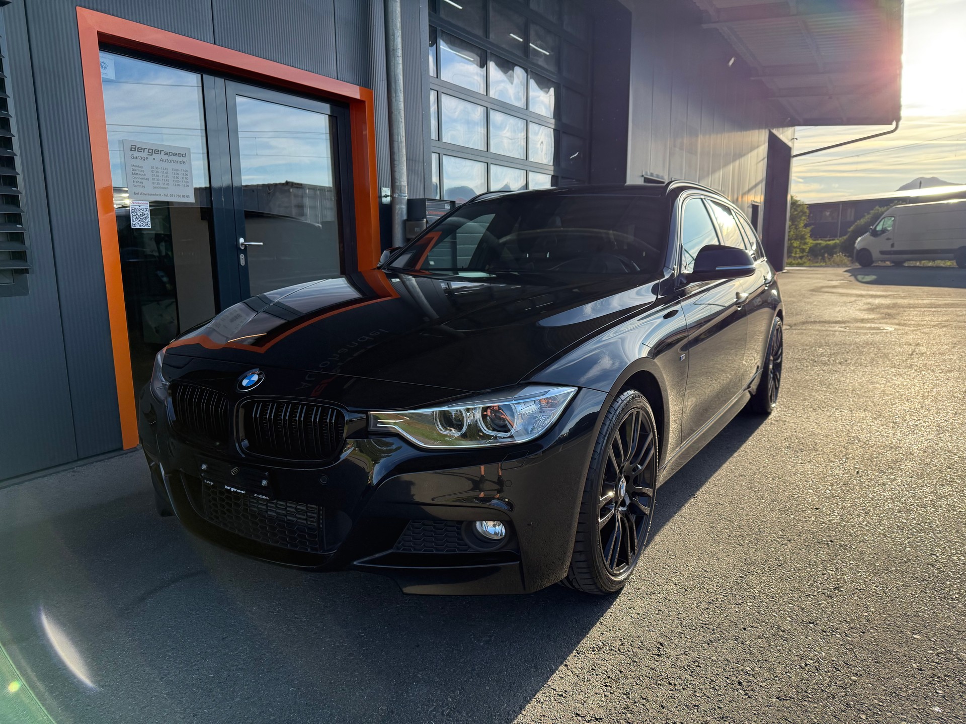 BMW 335d xDrive Touring Steptronic - 2