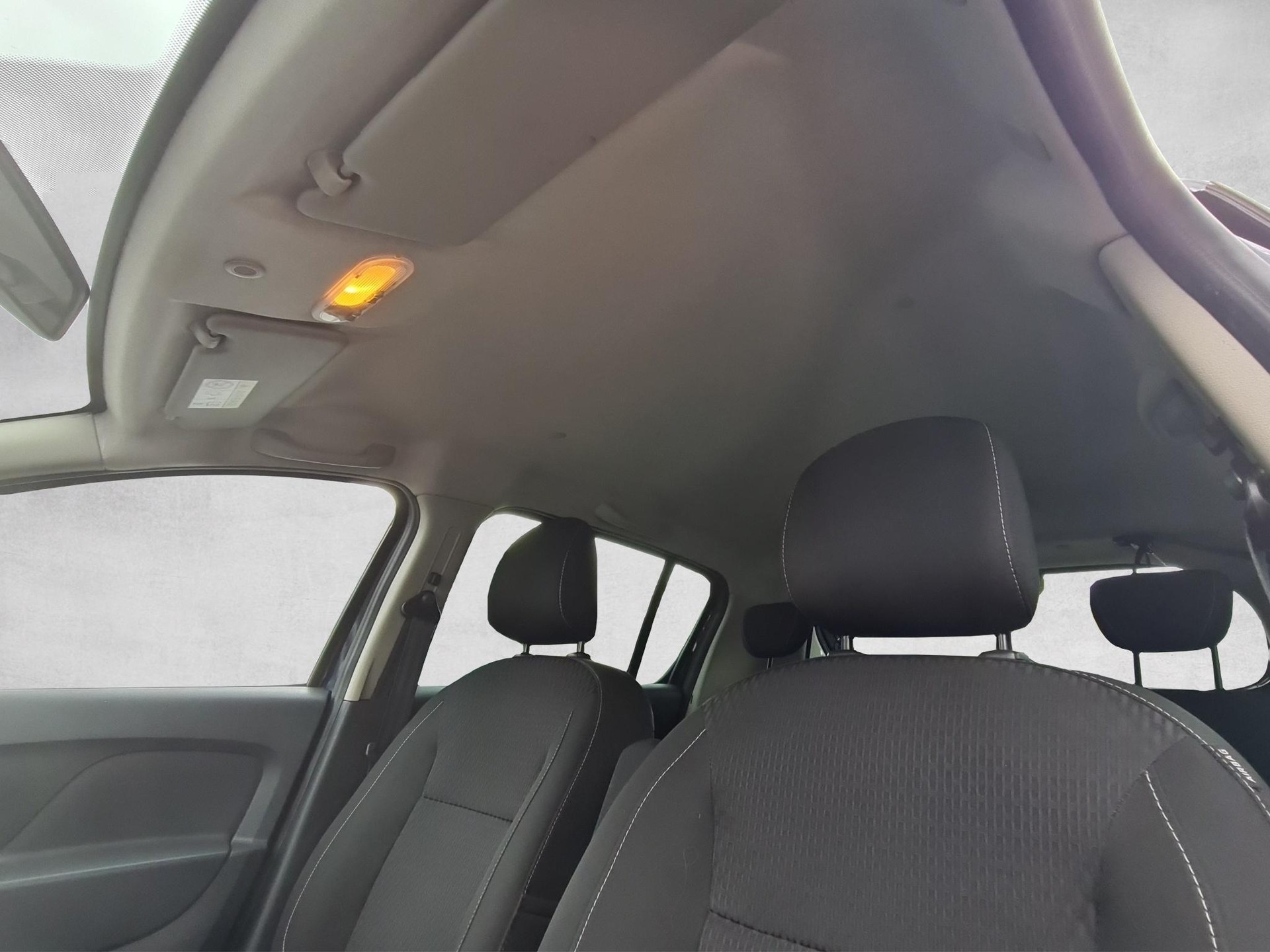 DACIA Sandero TCe 90 Comfort - 14