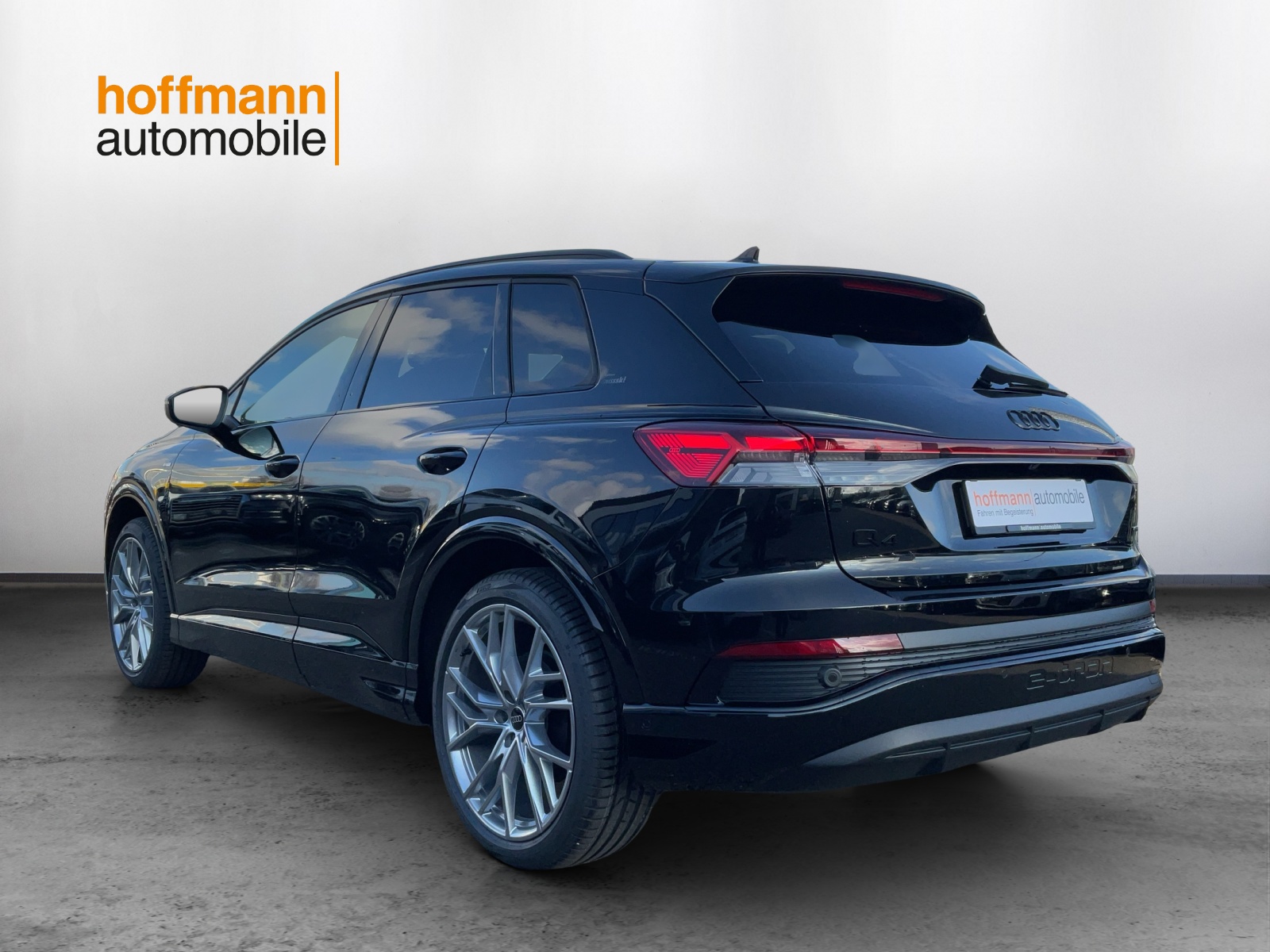 AUDI Q4 e-tron 45 Edition Swiss Ski quattro - 6