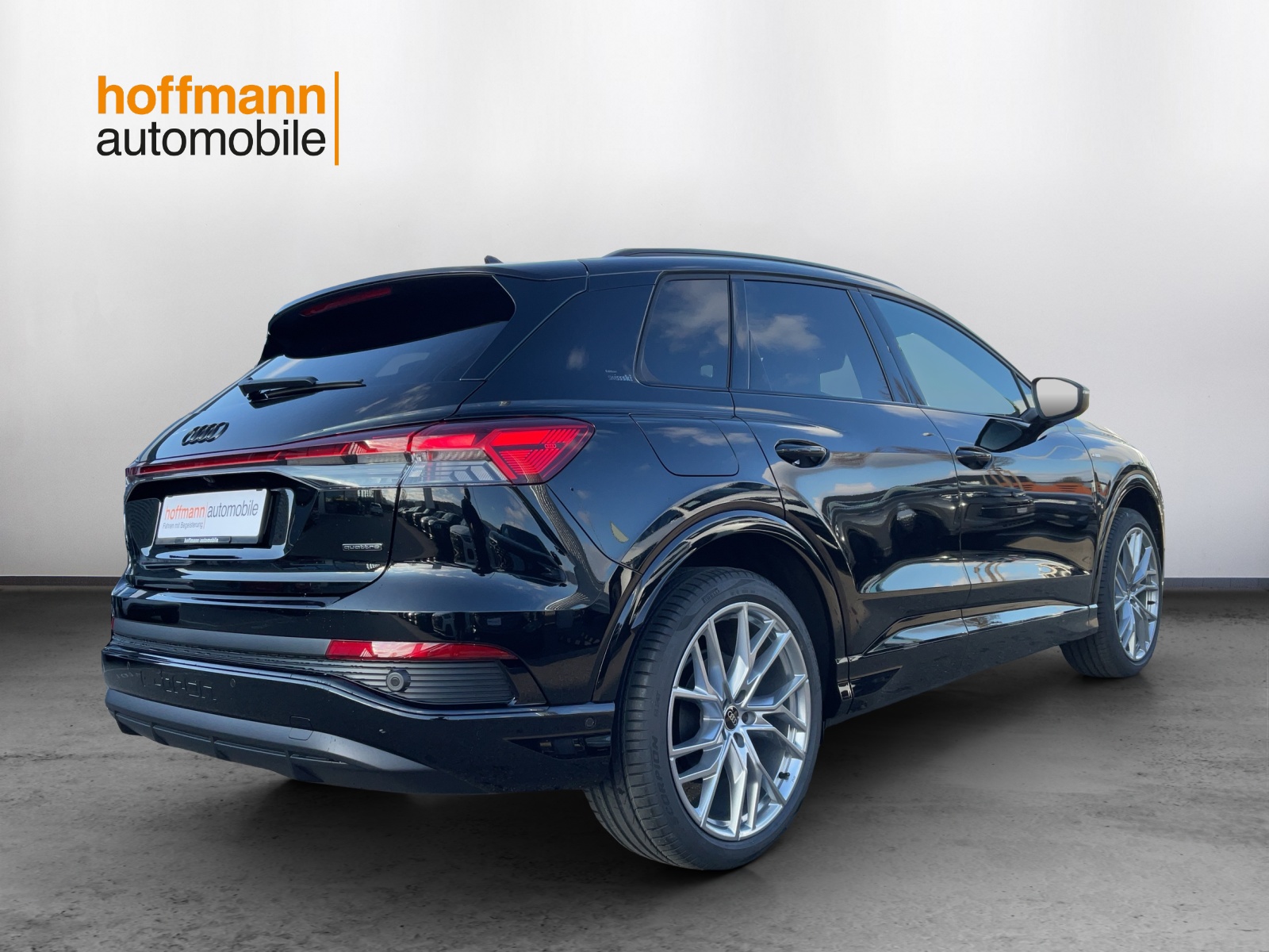 AUDI Q4 e-tron 45 Edition Swiss Ski quattro - 4