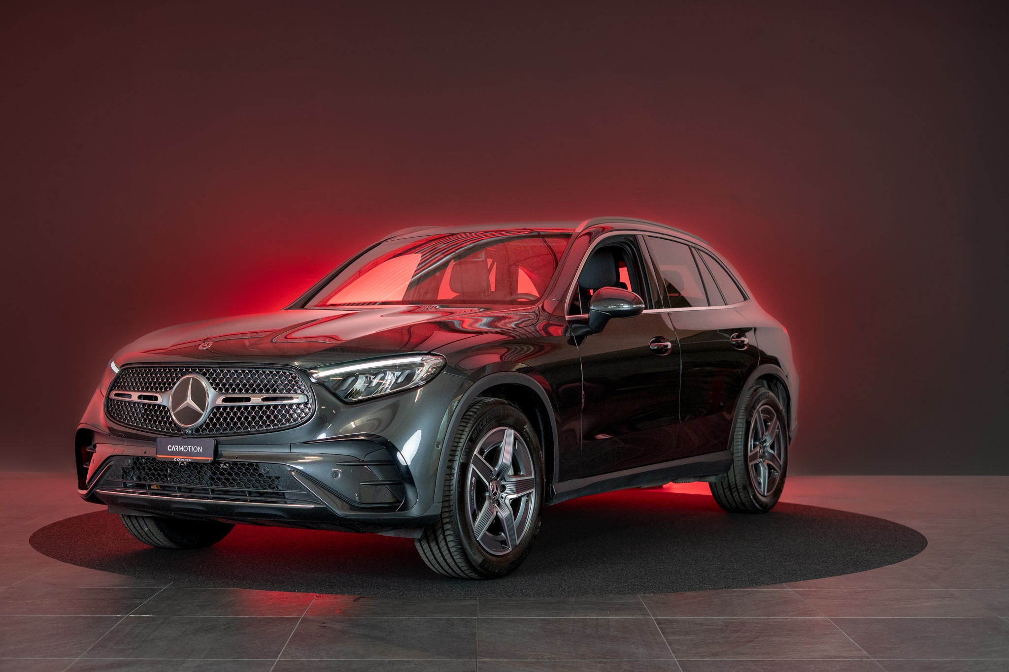 GLC 300 d AMG Line 4matic / AMG-Line / EL. Memory Sitze / Ambiente Beleuchtung / Rückfahrkamera