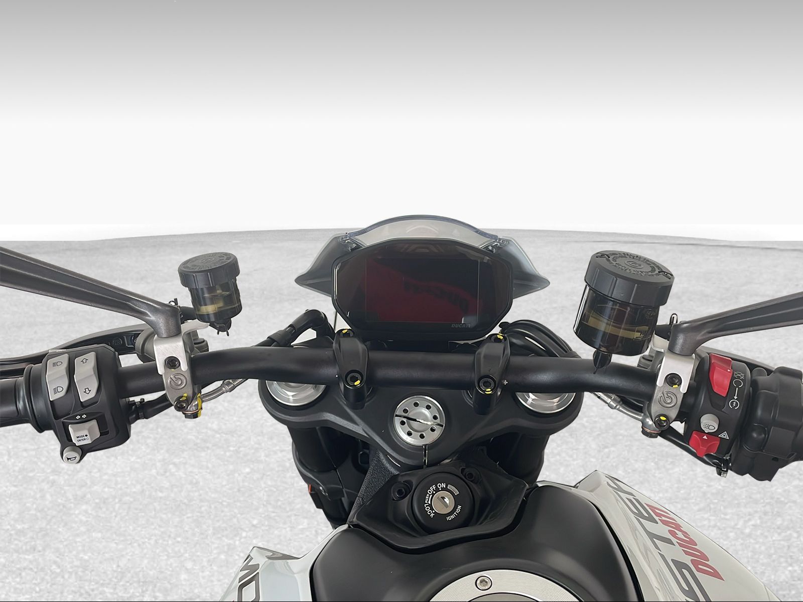 DUCATI 937 Monster + ABS - 9