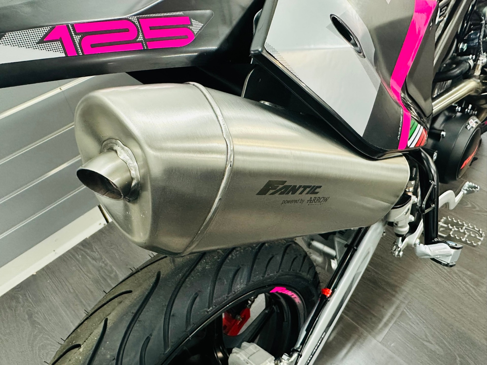 FANTIC XMF 125 Performance Motard - 7