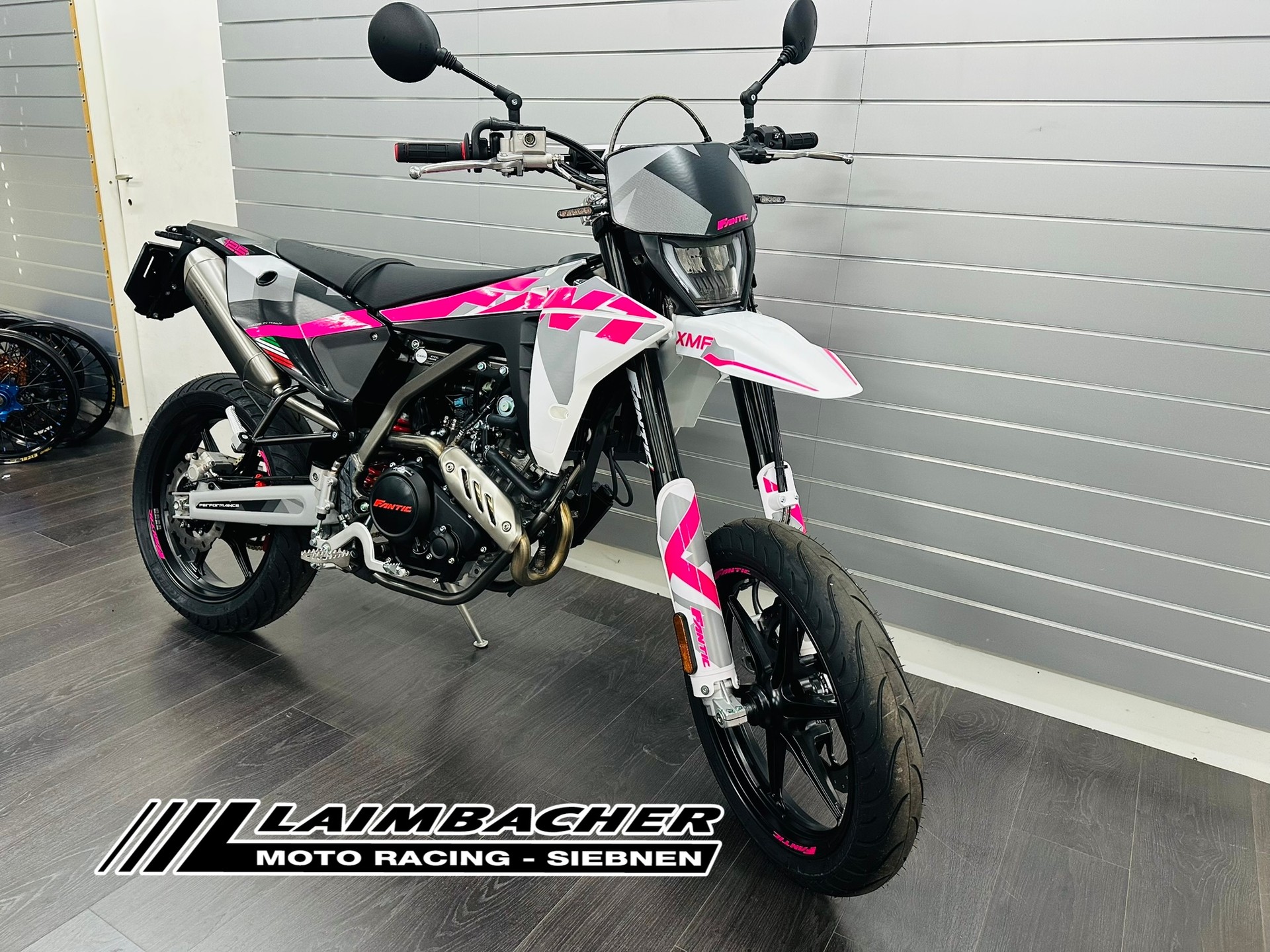 FANTIC XMF 125 Performance Motard - 4