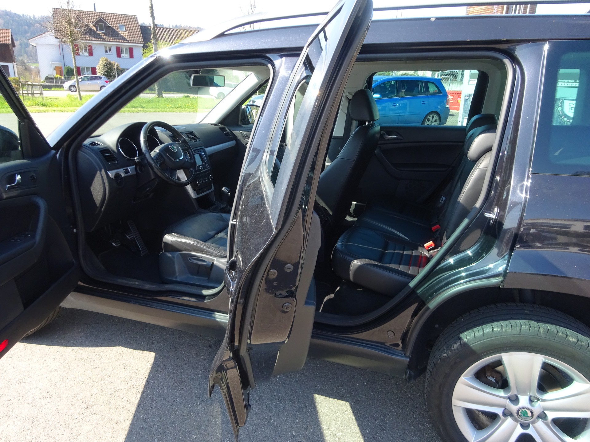 SKODA Yeti 2.0 TDI Ambition 4x4 - 10