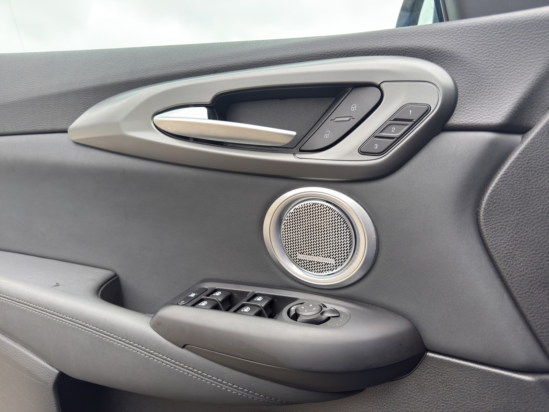 ALFA ROMEO Tonale 1.5 Veloce Premium - 25