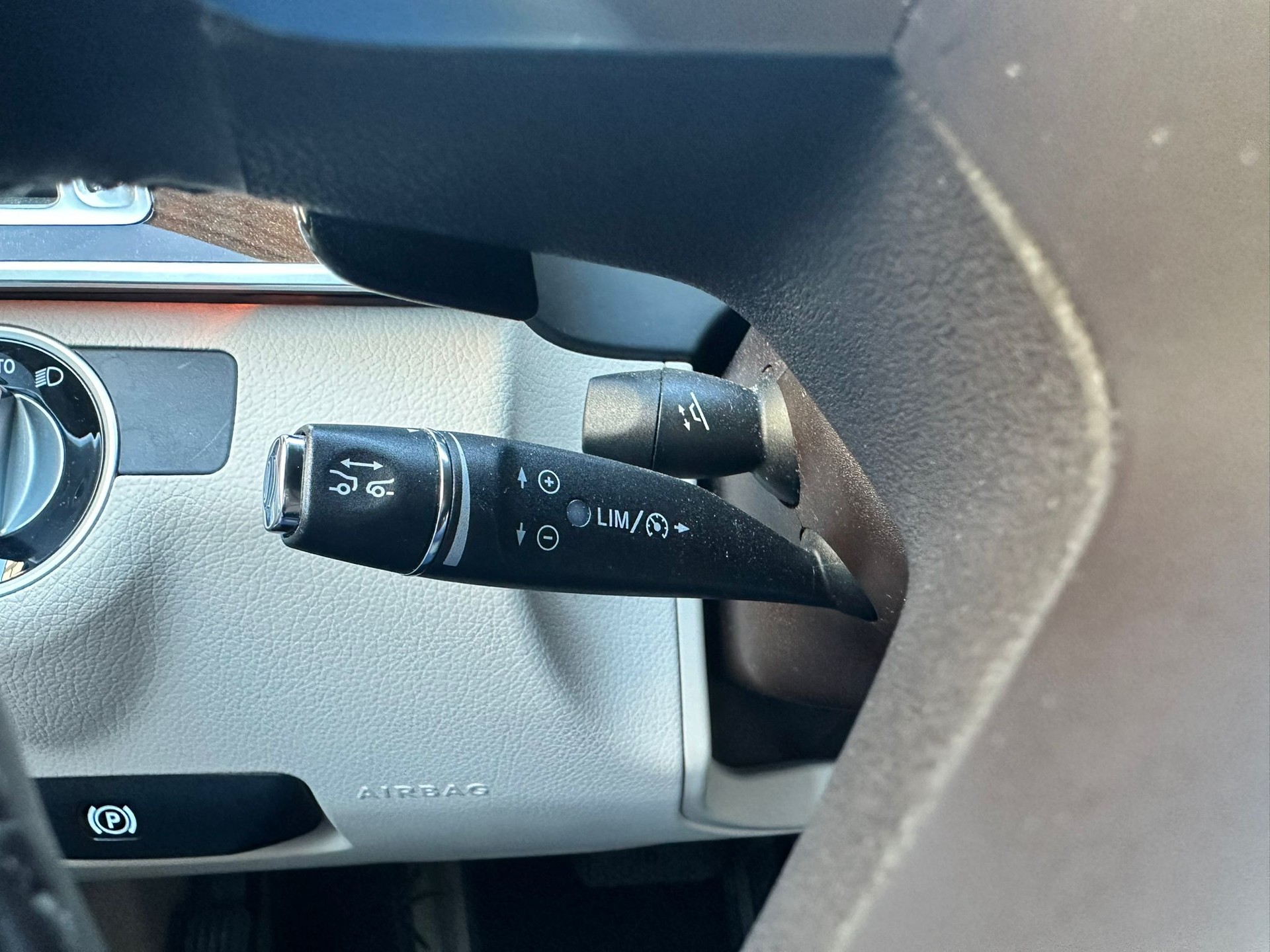 MERCEDES-BENZ E 250 CDI Elégance 4Matic 7G-Tronic - 18