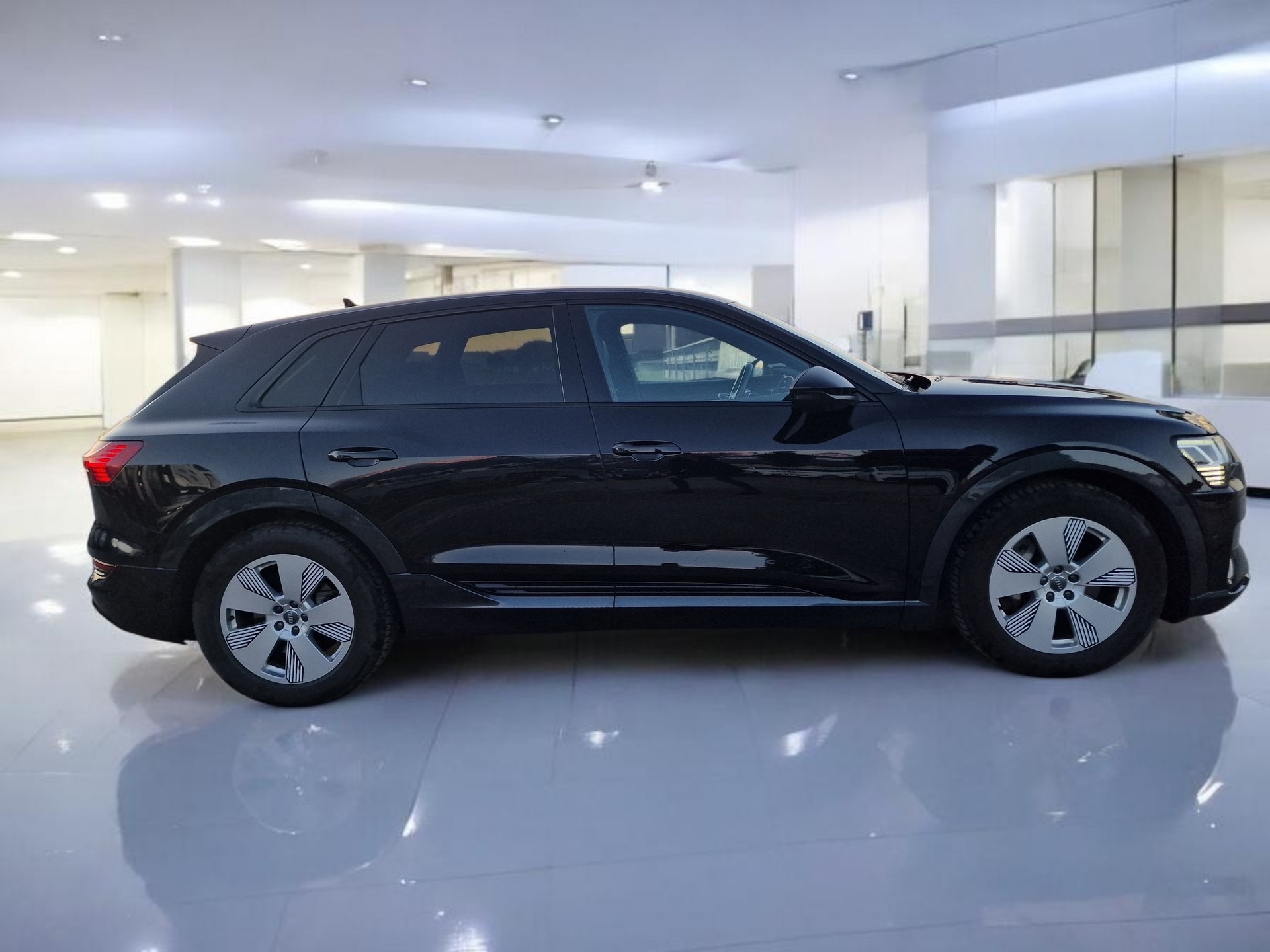 AUDI e-tron 50 Advanced quattro S- line 8xAlu - 5