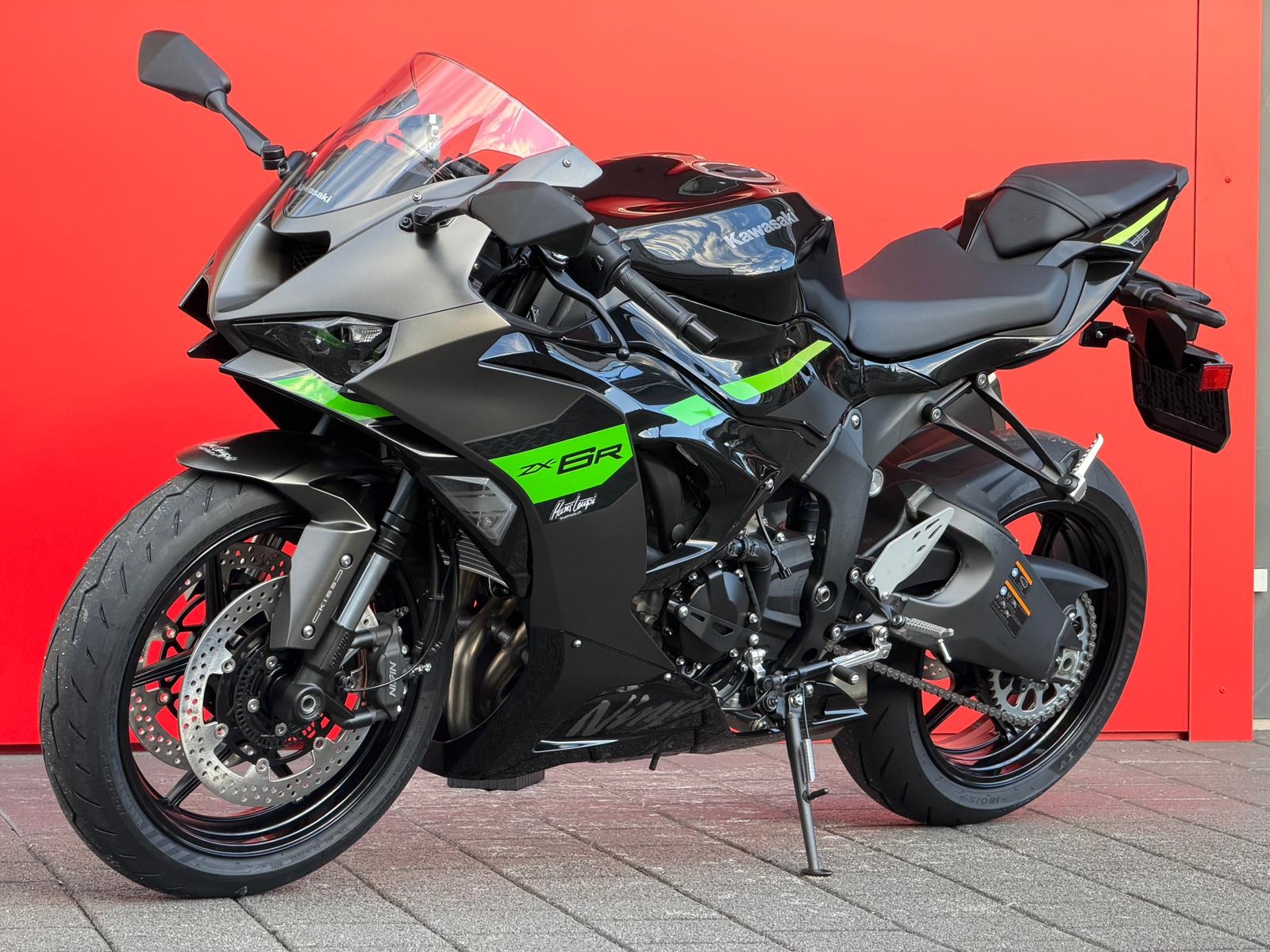 KAWASAKI Ninja ZX-6R - 6