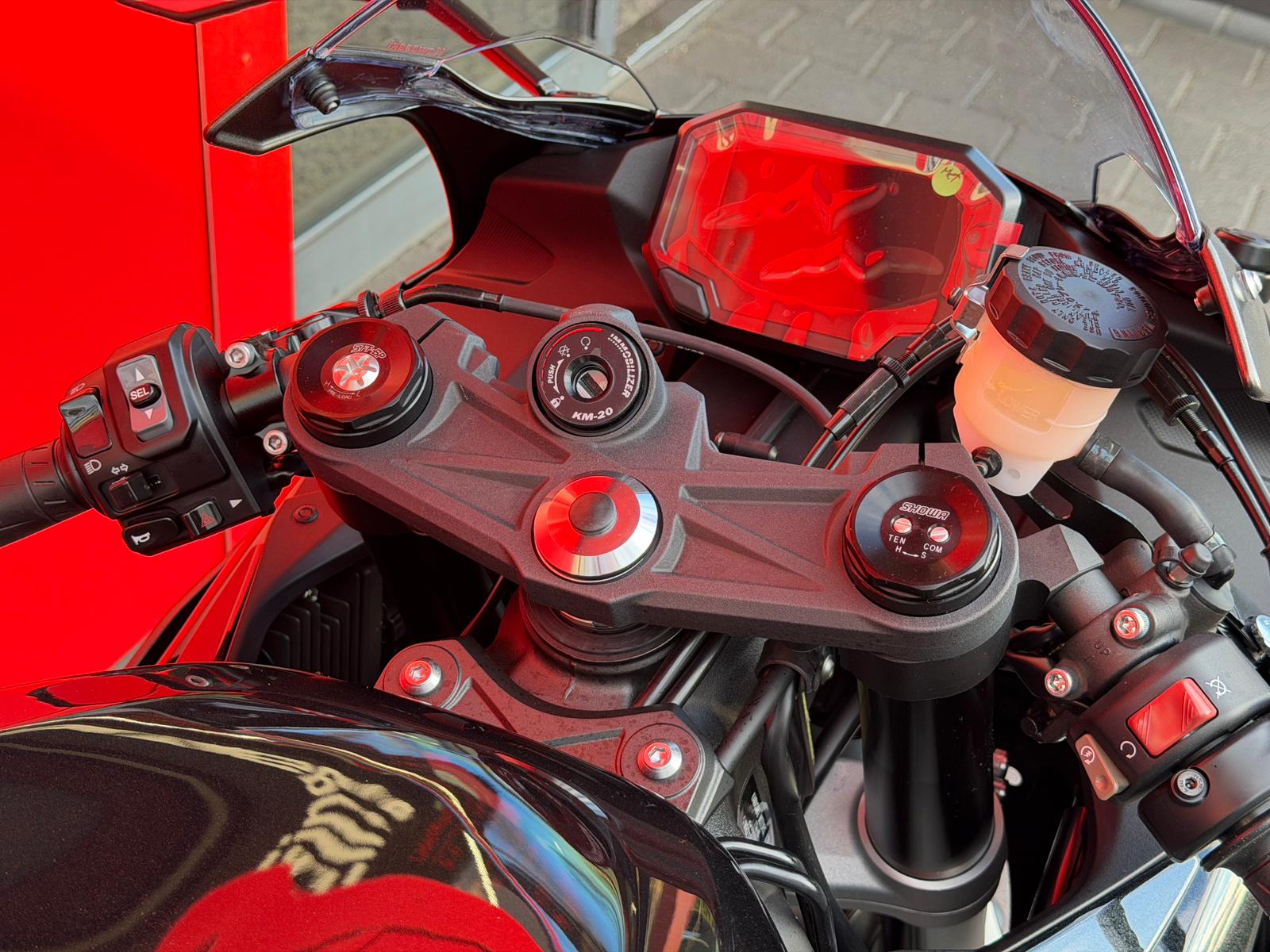 KAWASAKI Ninja ZX-6R - 14