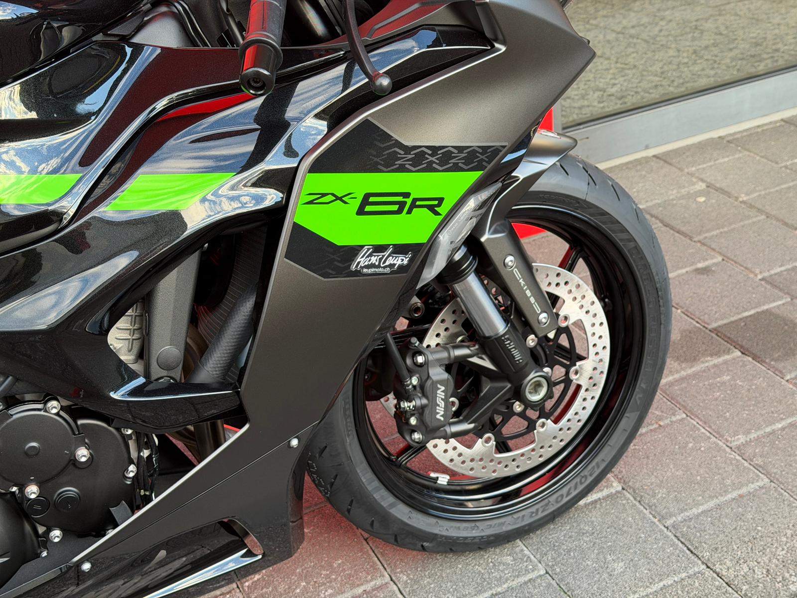 KAWASAKI Ninja ZX-6R - 13