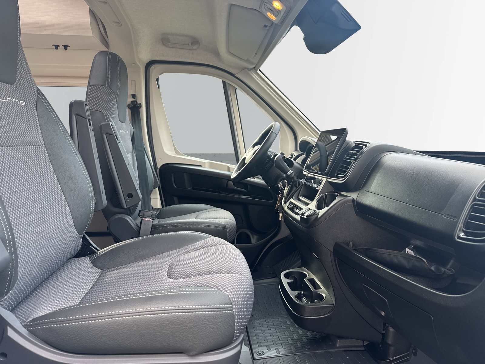 TOURNE MOBIL 6.0 - 180 PS SELECT / Heavy / Automat - 10