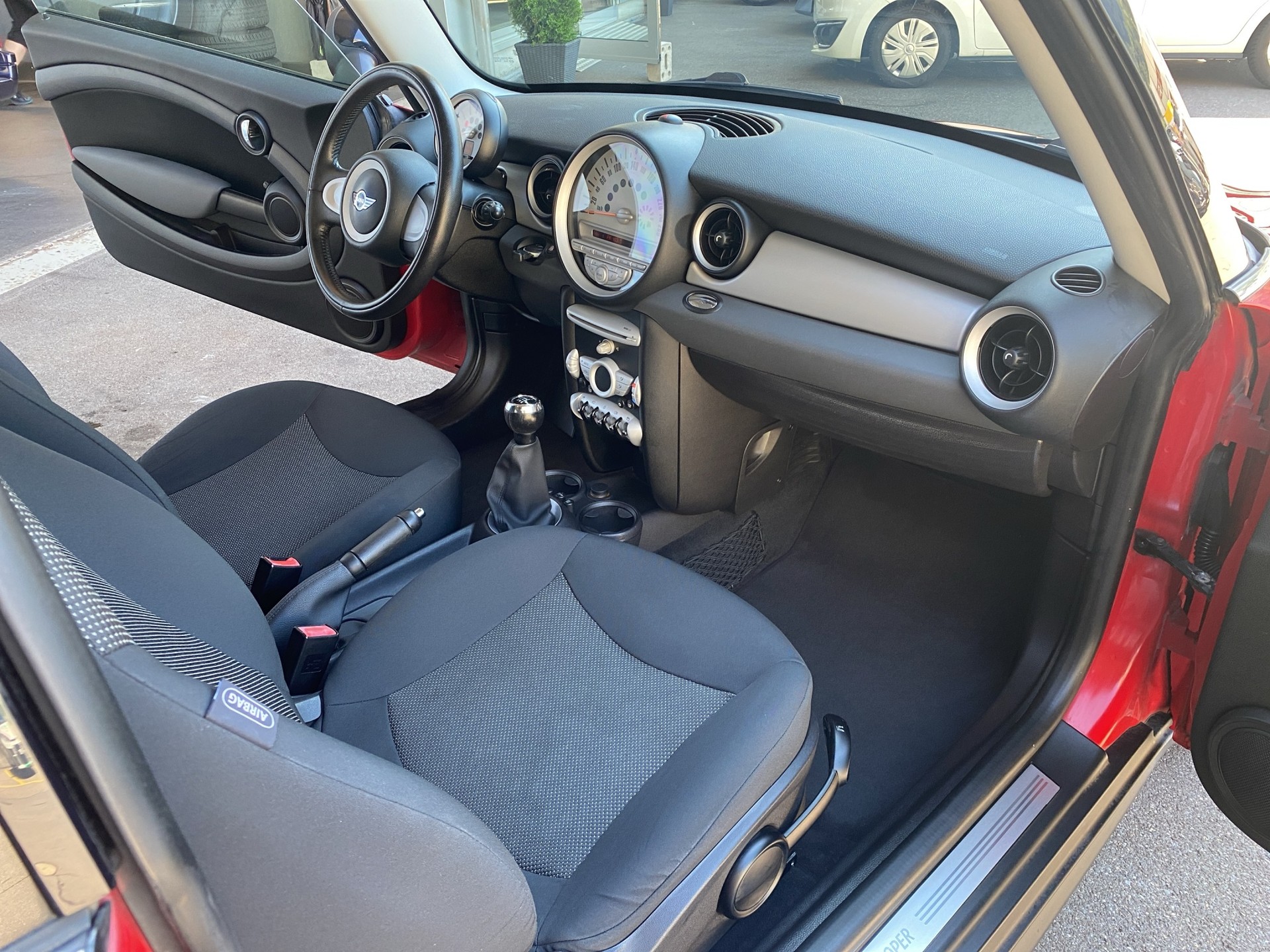 MINI Cooper - 10