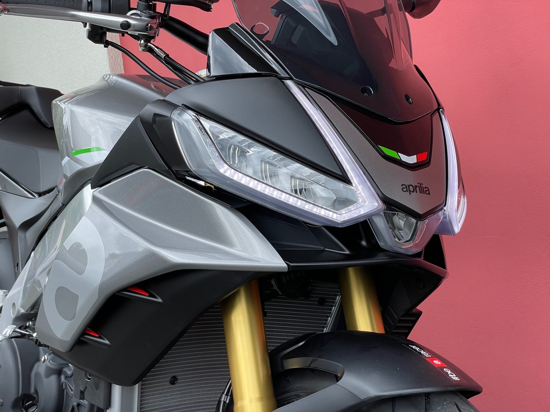 APRILIA Tuono V4 1100 - 3