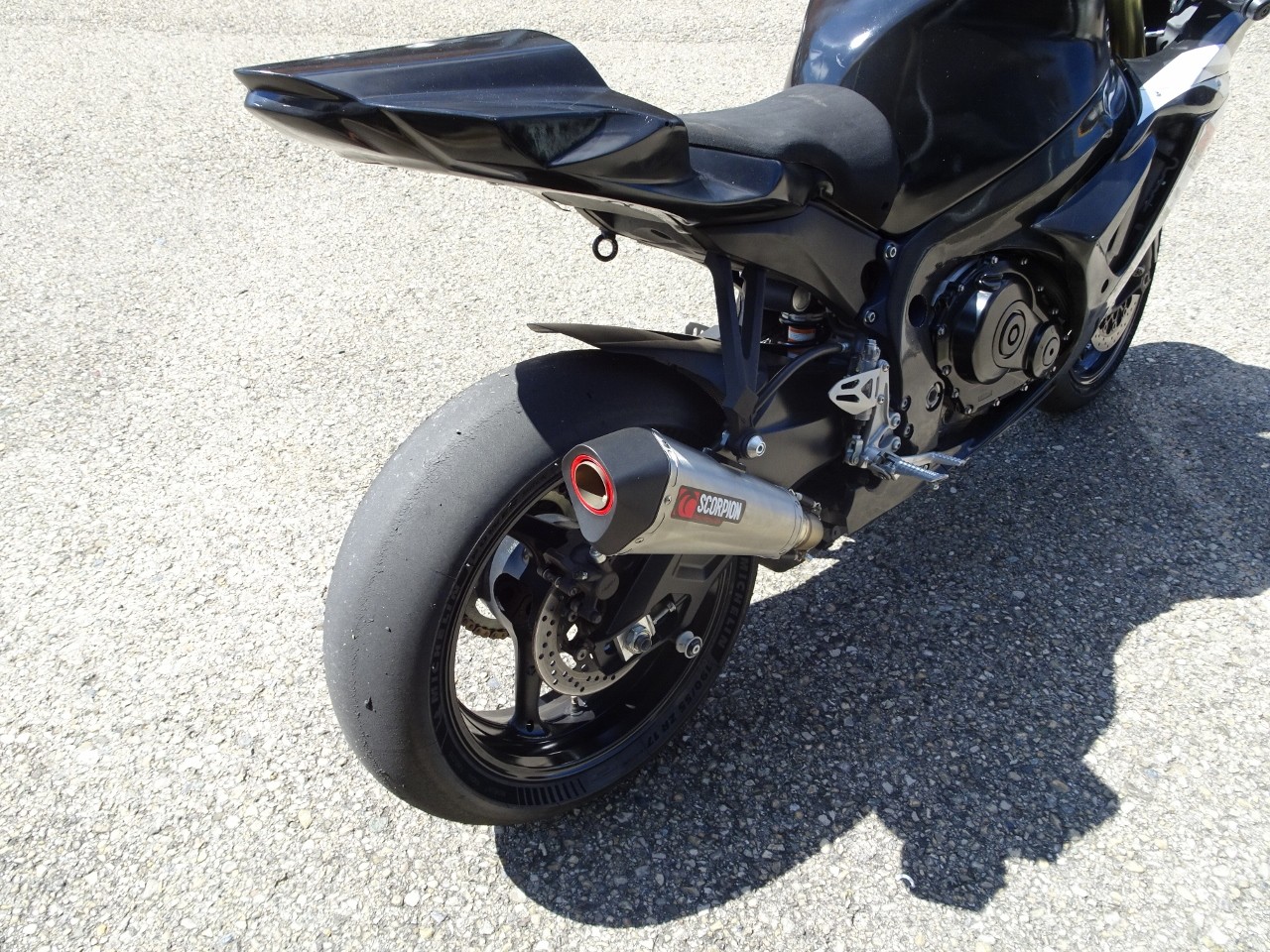 SUZUKI GSX-R 750 L1 Circuit - 5