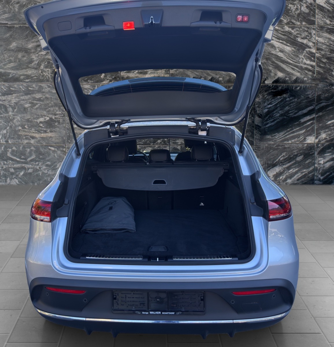 MERCEDES-BENZ EQC 400 AMG Line 4Matic - 5