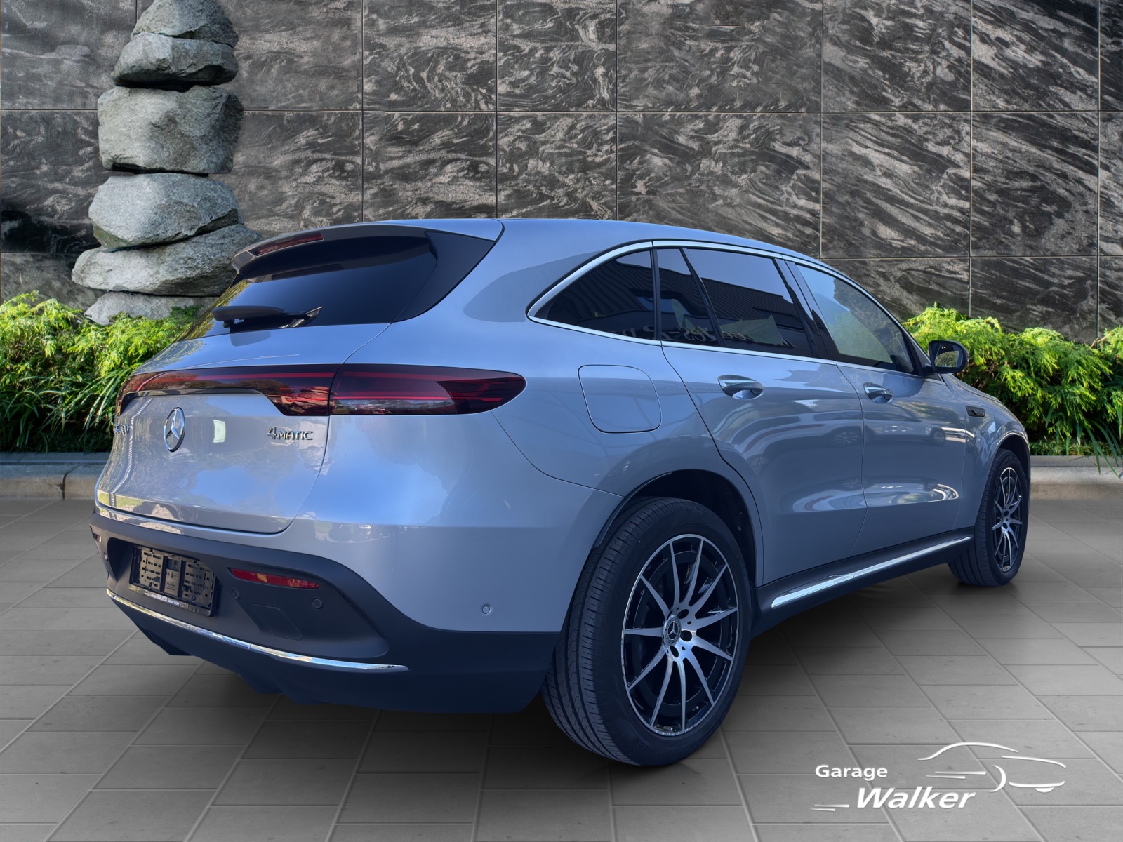 MERCEDES-BENZ EQC 400 AMG Line 4Matic - 6