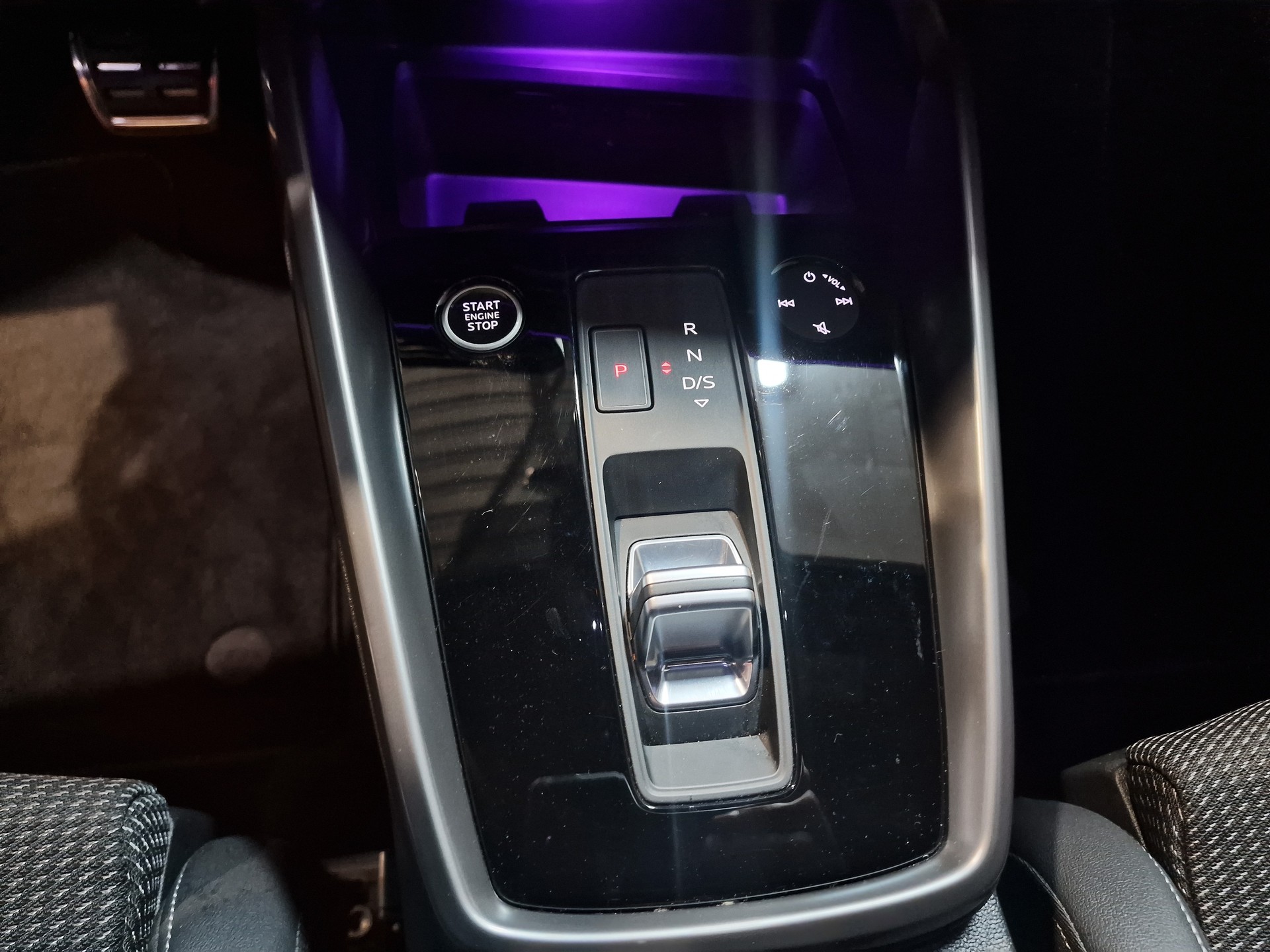 AUDI A3 Sportback 40 TFSI e S line S-tronic - 21