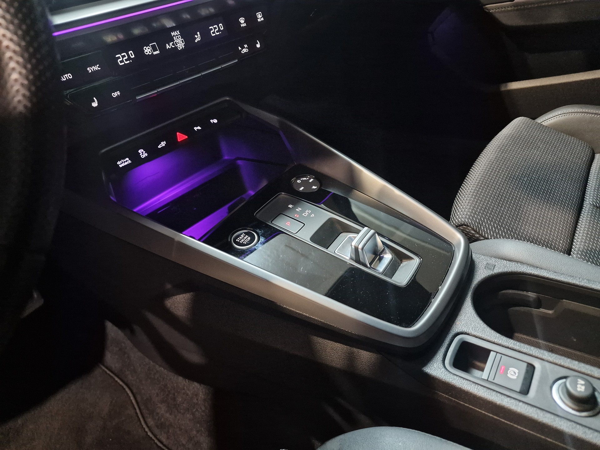 AUDI A3 Sportback 40 TFSI e S line S-tronic - 19