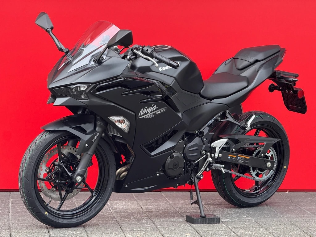 KAWASAKI Ninja 500 - 13