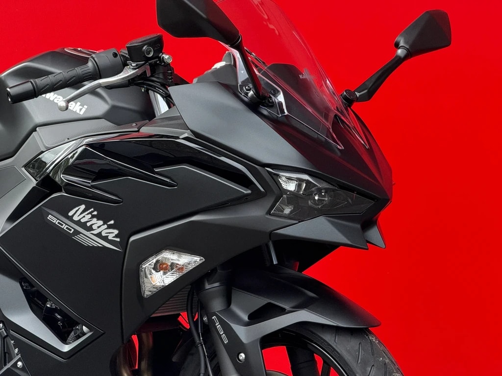 KAWASAKI Ninja 500 - 14
