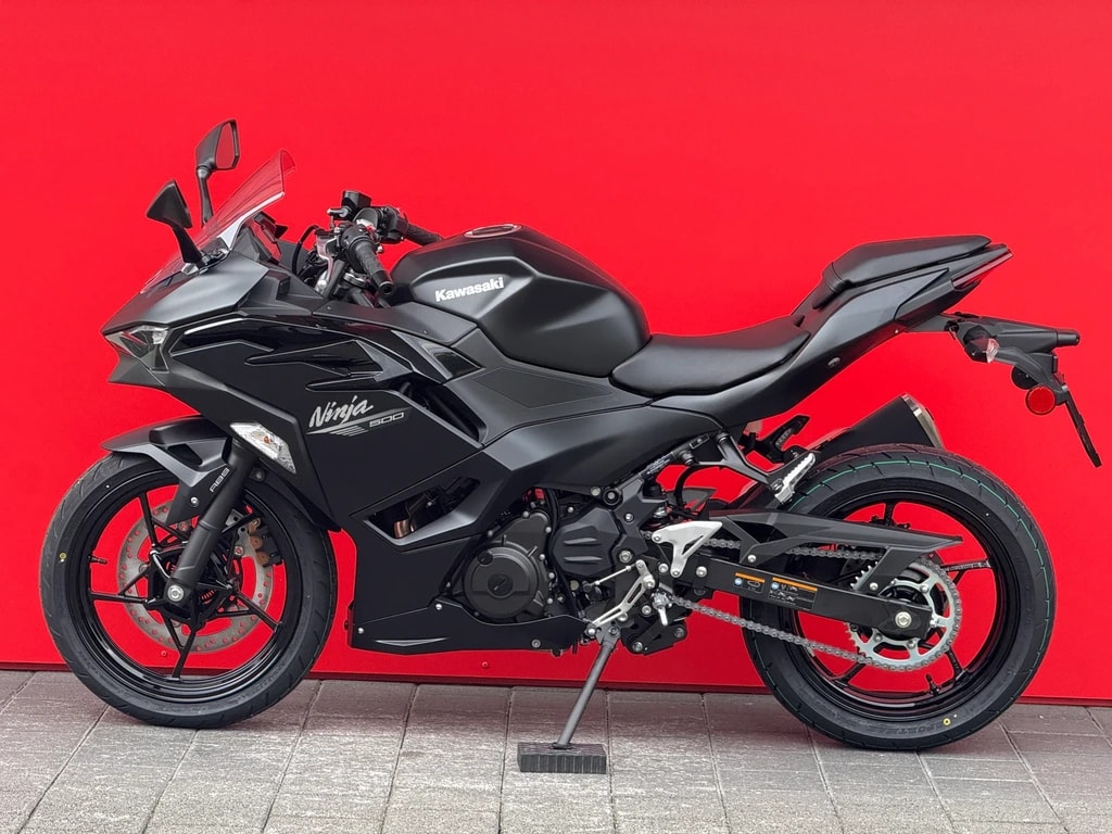 KAWASAKI Ninja 500 - 7