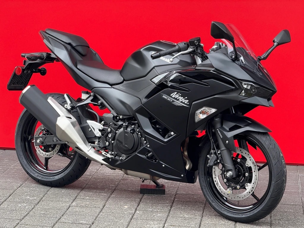 KAWASAKI Ninja 500 - 5