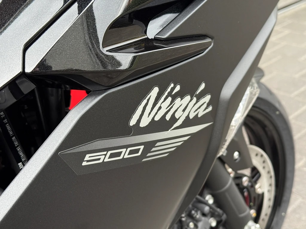 KAWASAKI Ninja 500 - 15