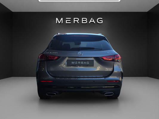 MERCEDES-BENZ GLA 200 4M AMG Line 8G-D - 5